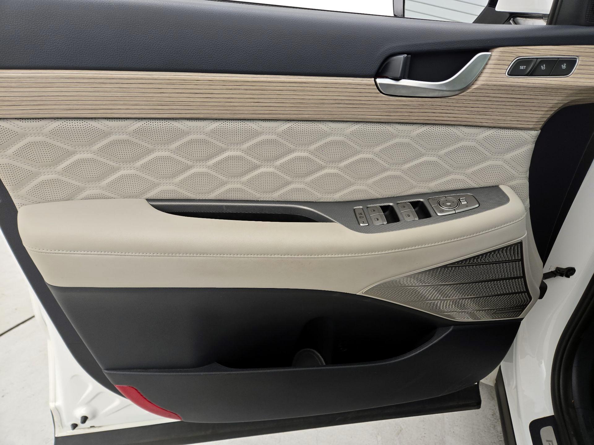 Thumbnail: 2022 Hyundai Palisade - 12