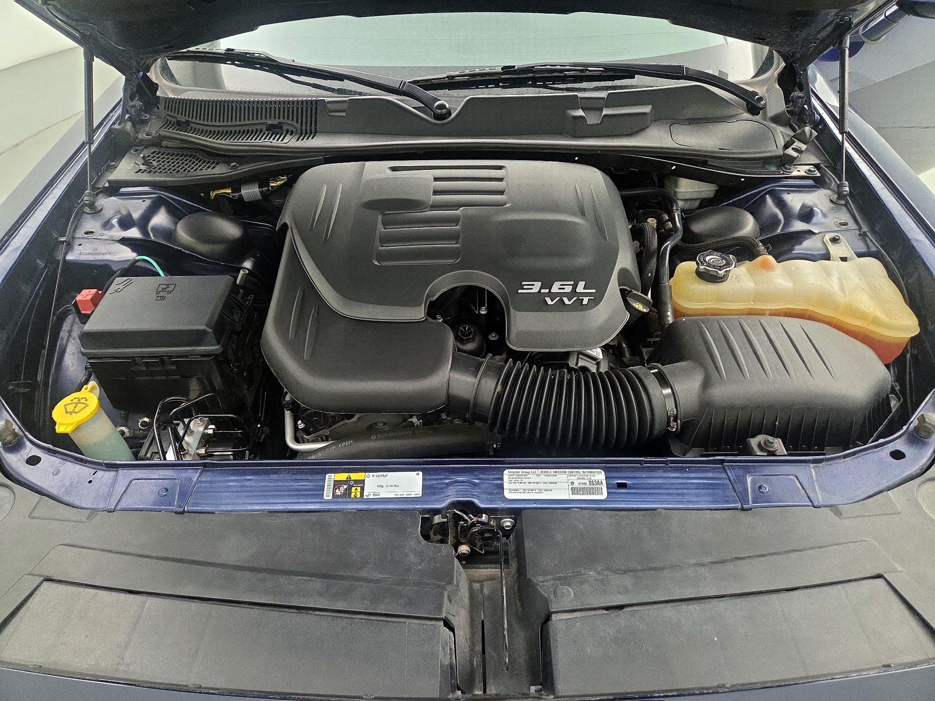 Thumbnail: 2014 Dodge Challenger - 20
