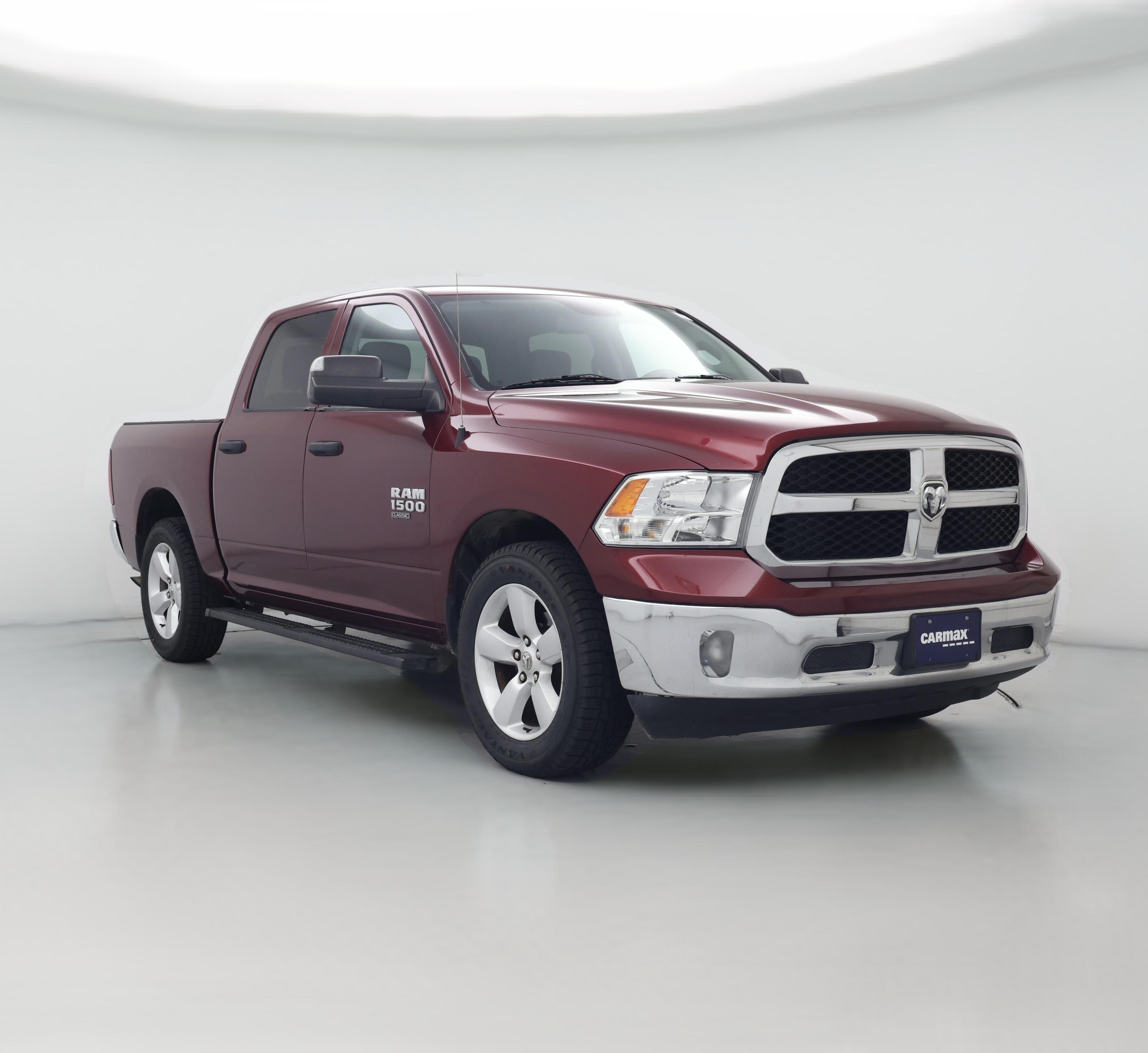 Thumbnail: 2021 RAM 1500 Classic - 1