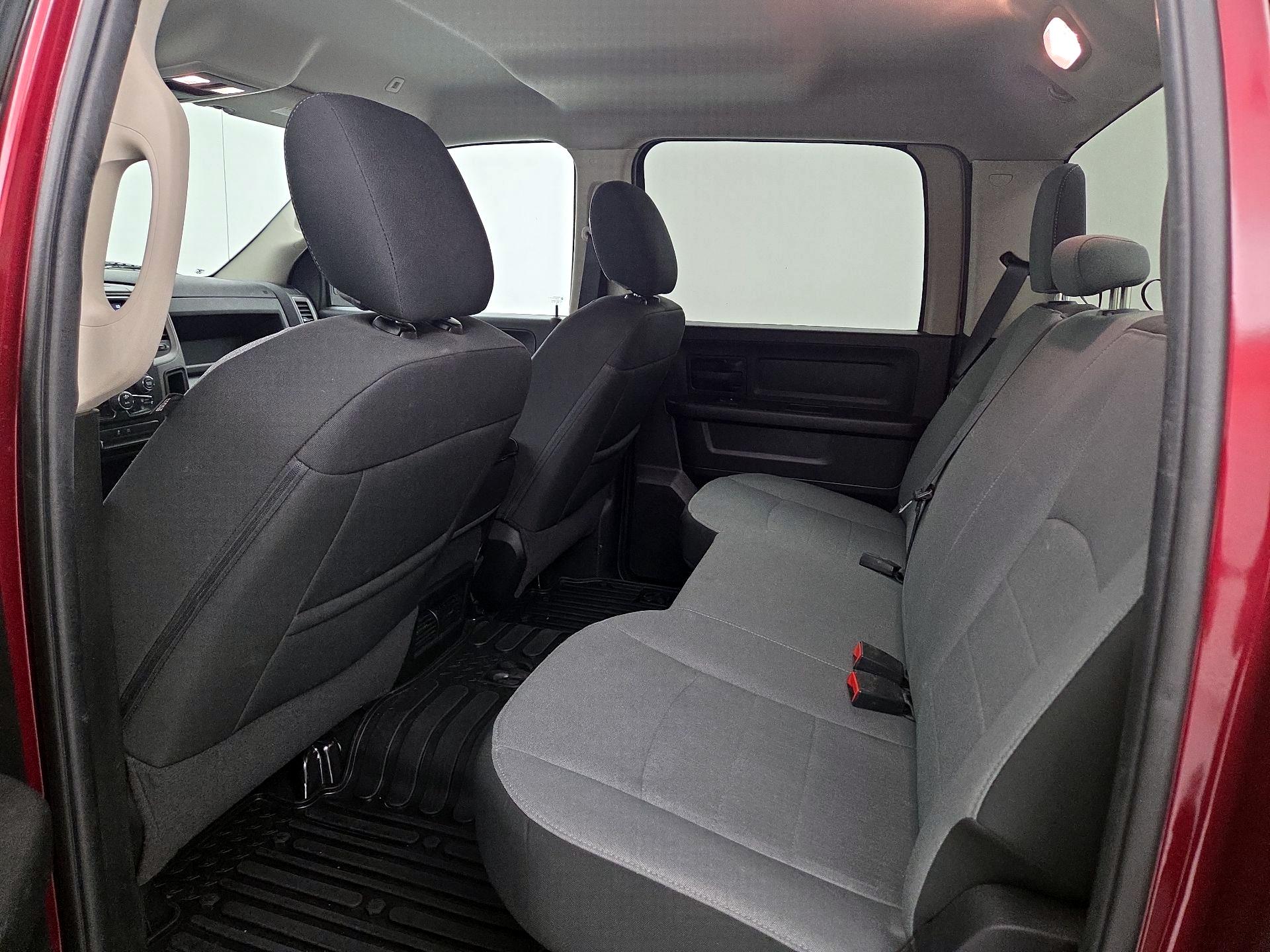 Thumbnail: 2021 RAM 1500 Classic - 19