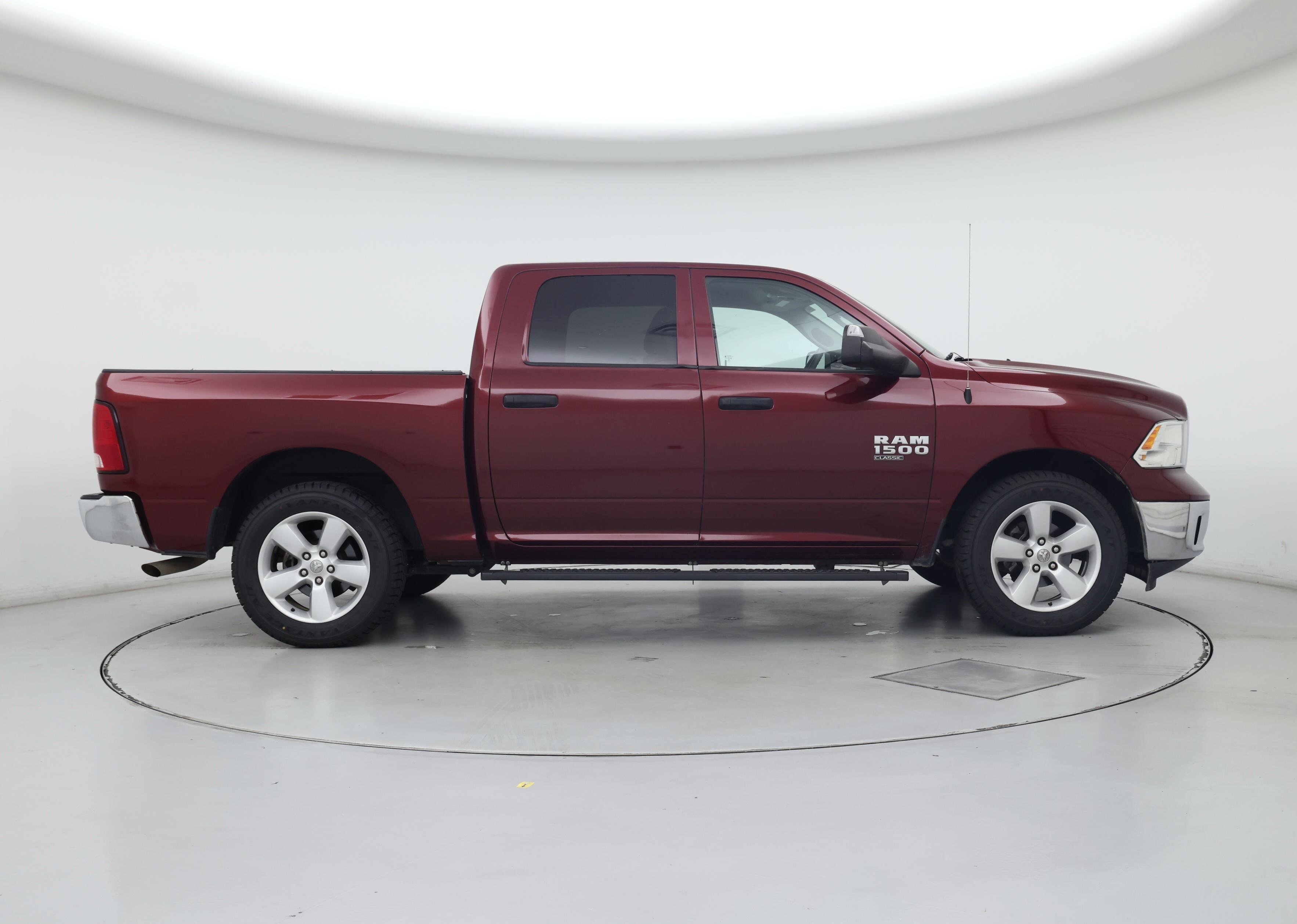 Thumbnail: 2021 RAM 1500 Classic - 7