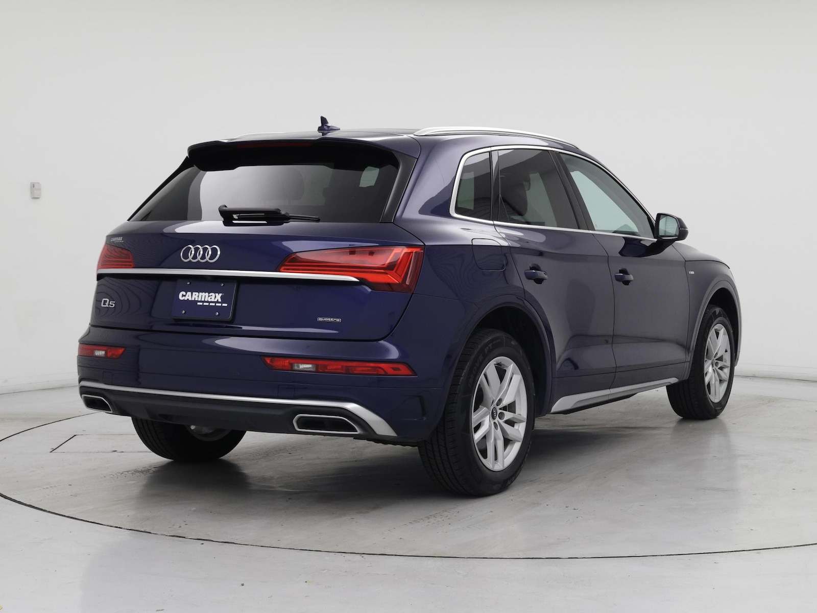 2022 Audi Q5 Premium - Photo 9