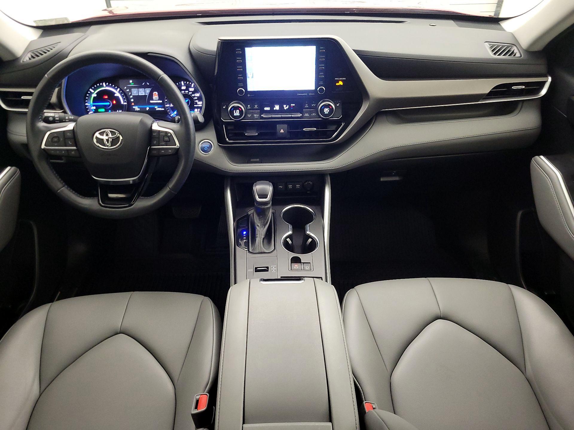 Thumbnail: 2021 Toyota Highlander - 9