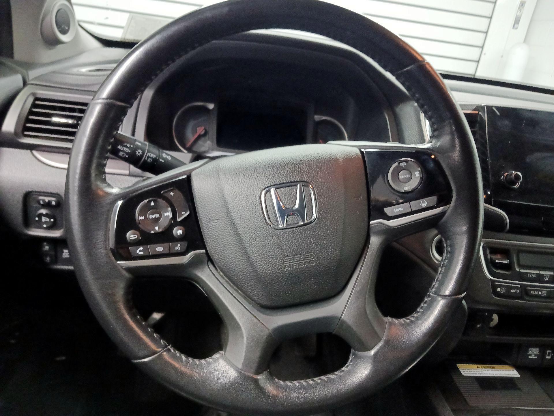 Thumbnail: 2021 Honda Pilot - 10