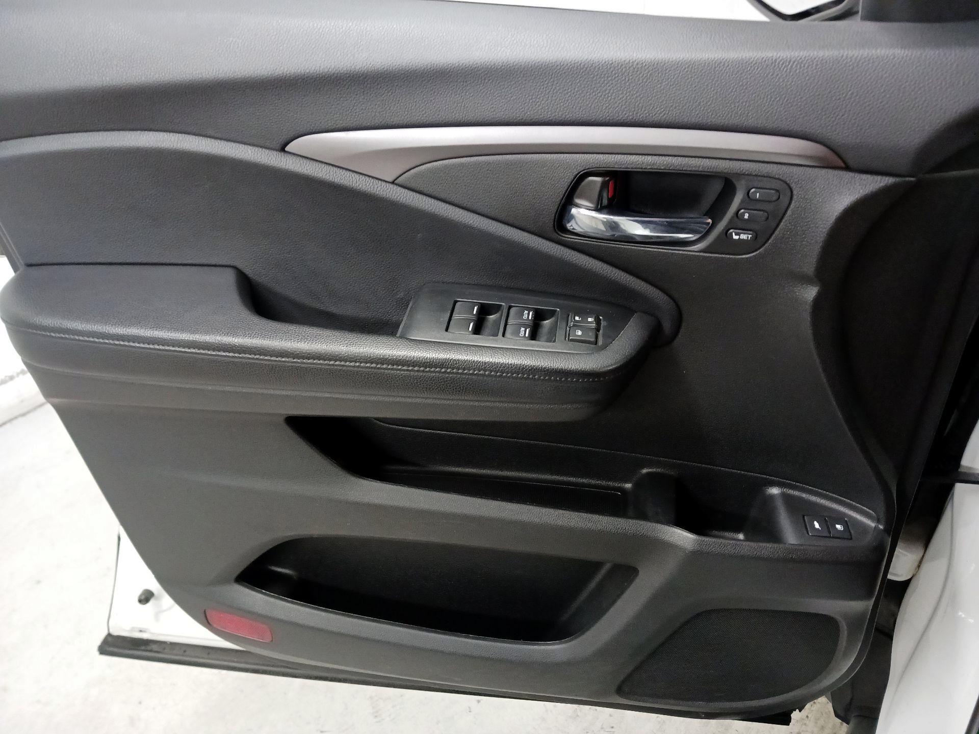 Thumbnail: 2021 Honda Pilot - 12