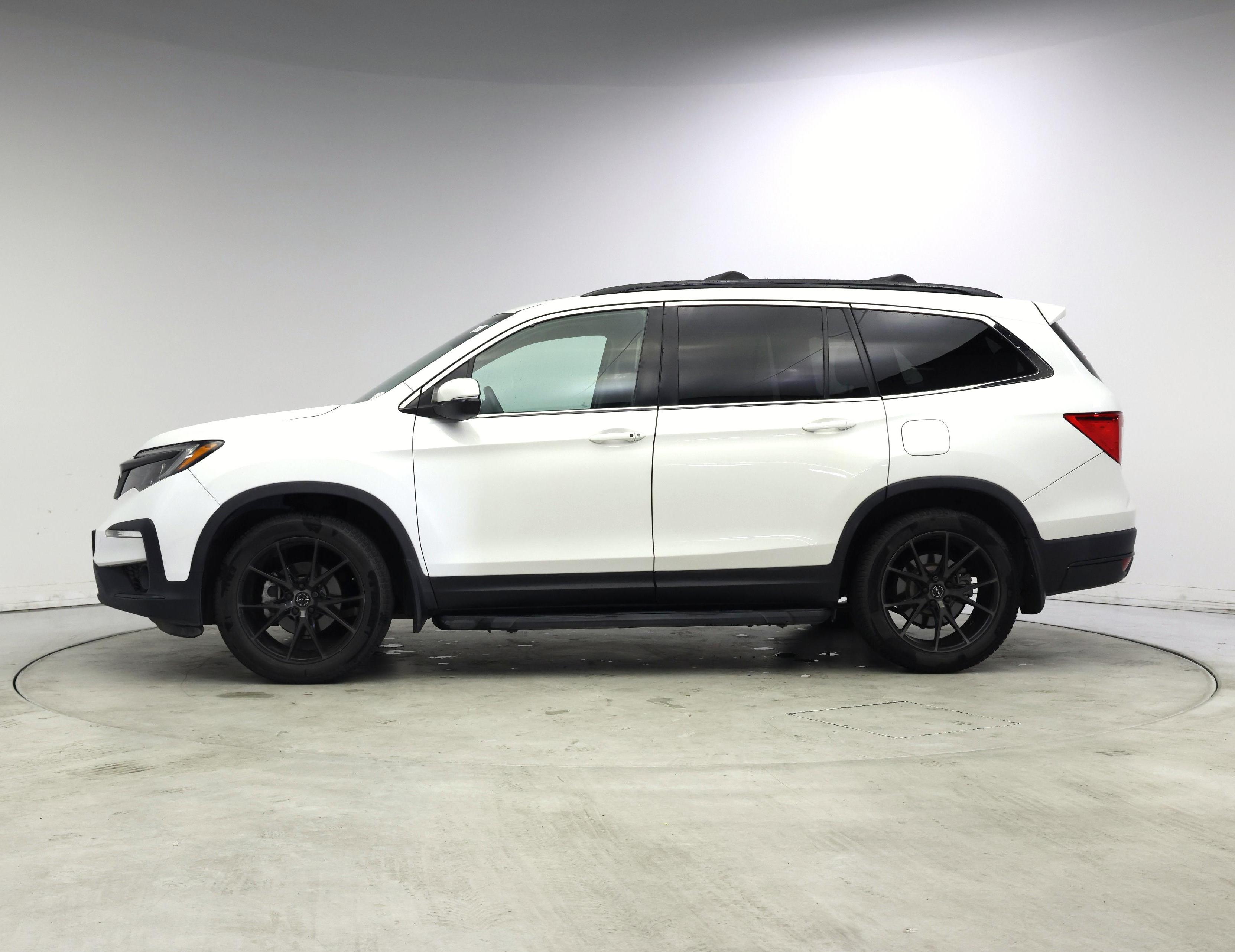 Thumbnail: 2021 Honda Pilot - 3