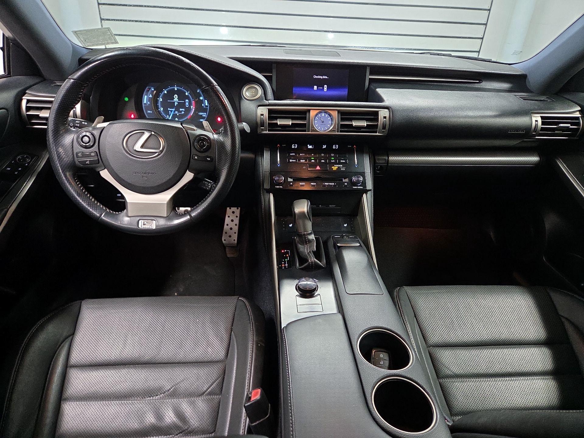 Thumbnail: 2014 Lexus IS - 9