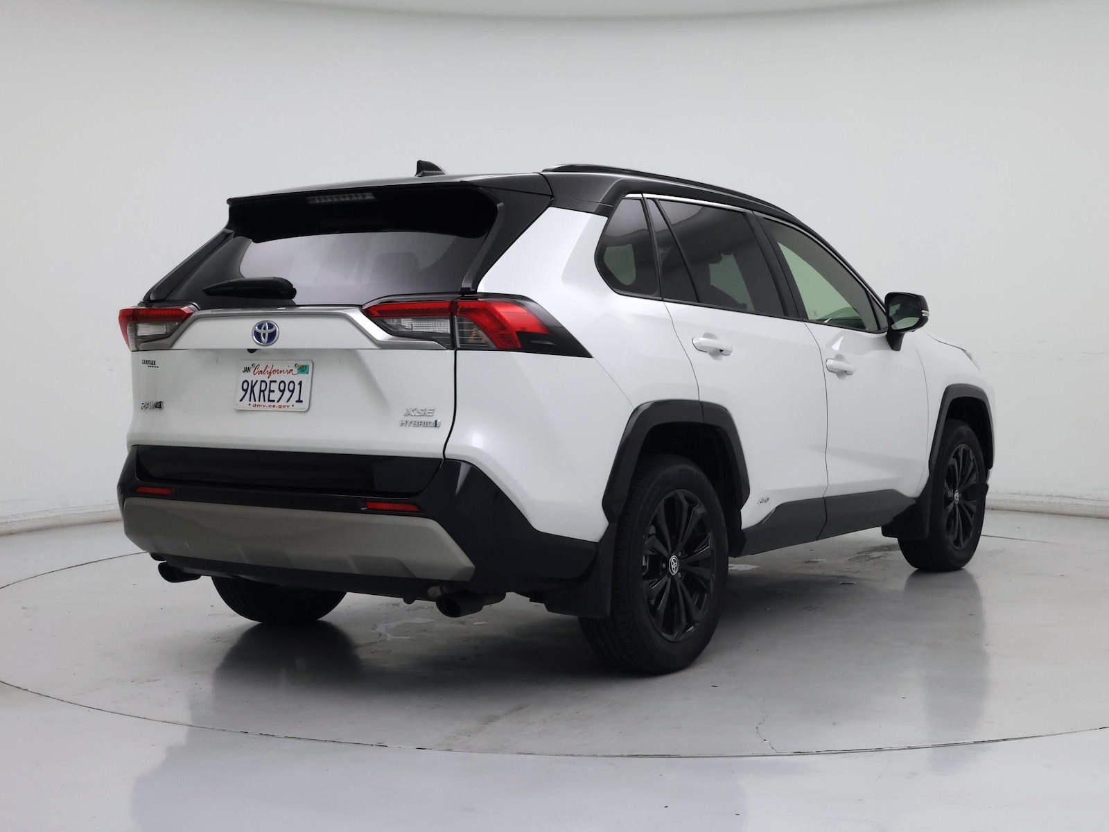 2024 Toyota RAV4 XSE - Photo 9