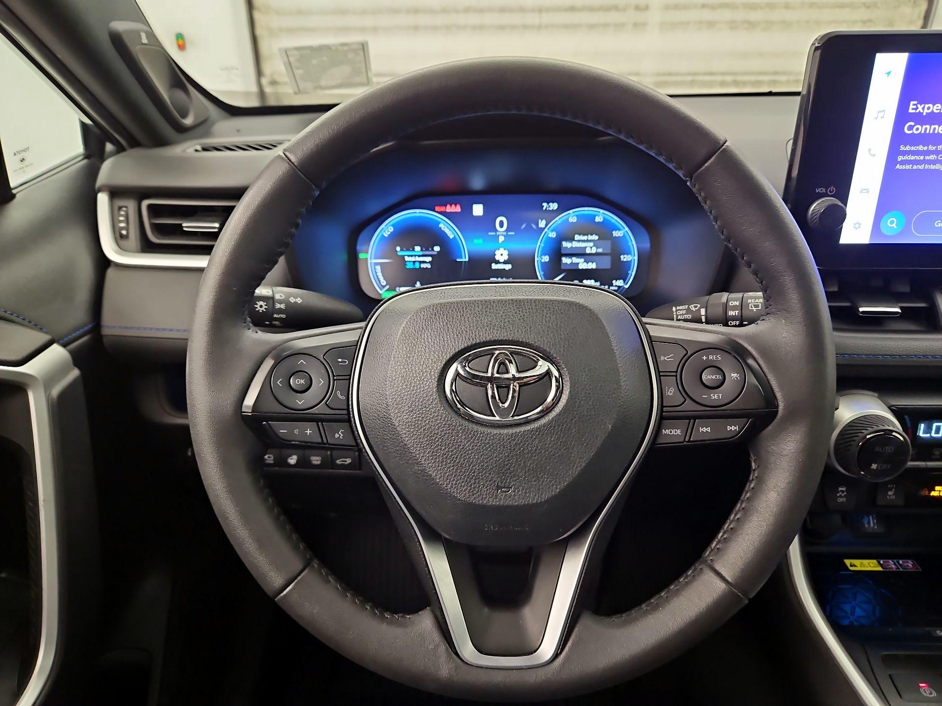 Thumbnail: 2024 Toyota RAV4 - 10