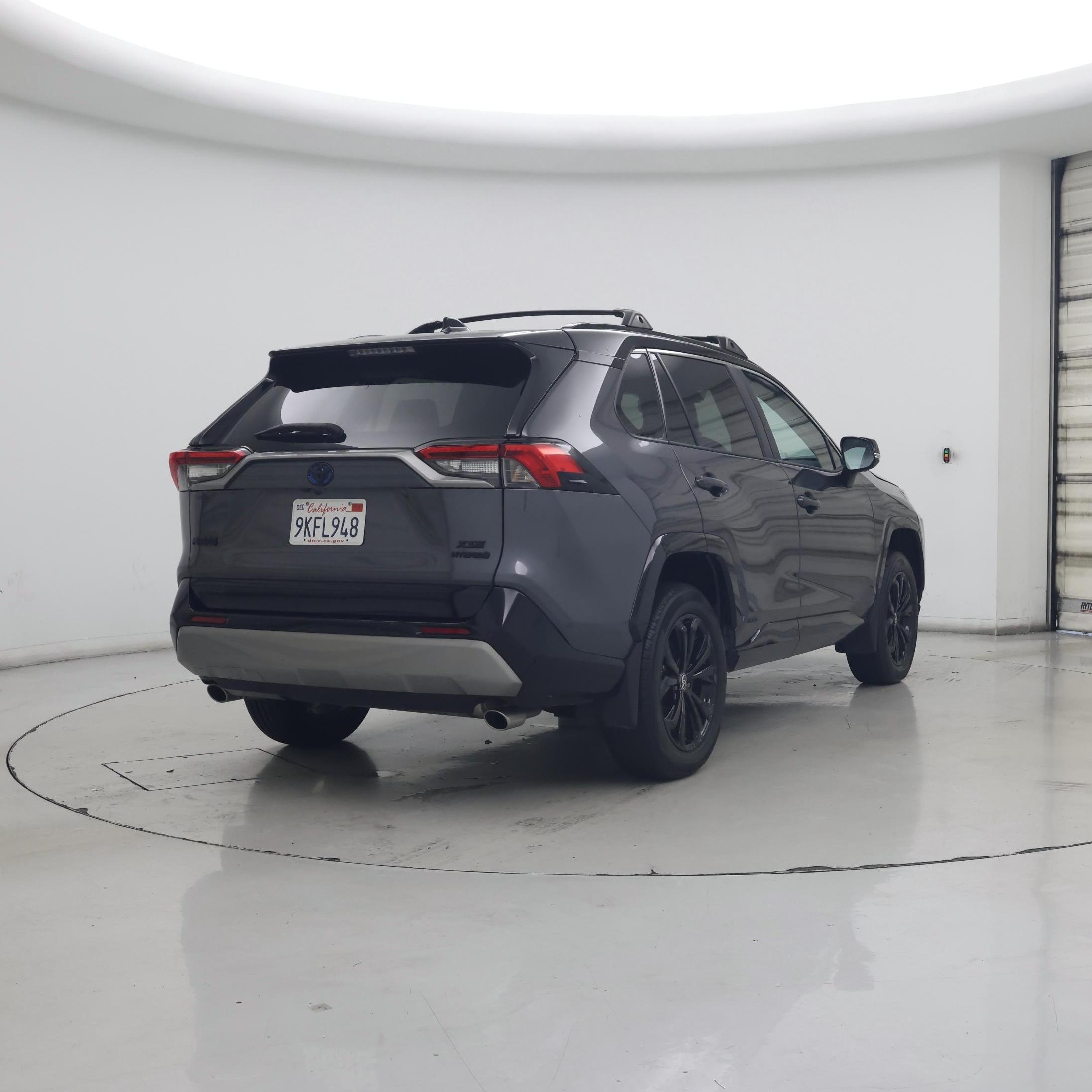 Thumbnail: 2024 Toyota RAV4 - 8