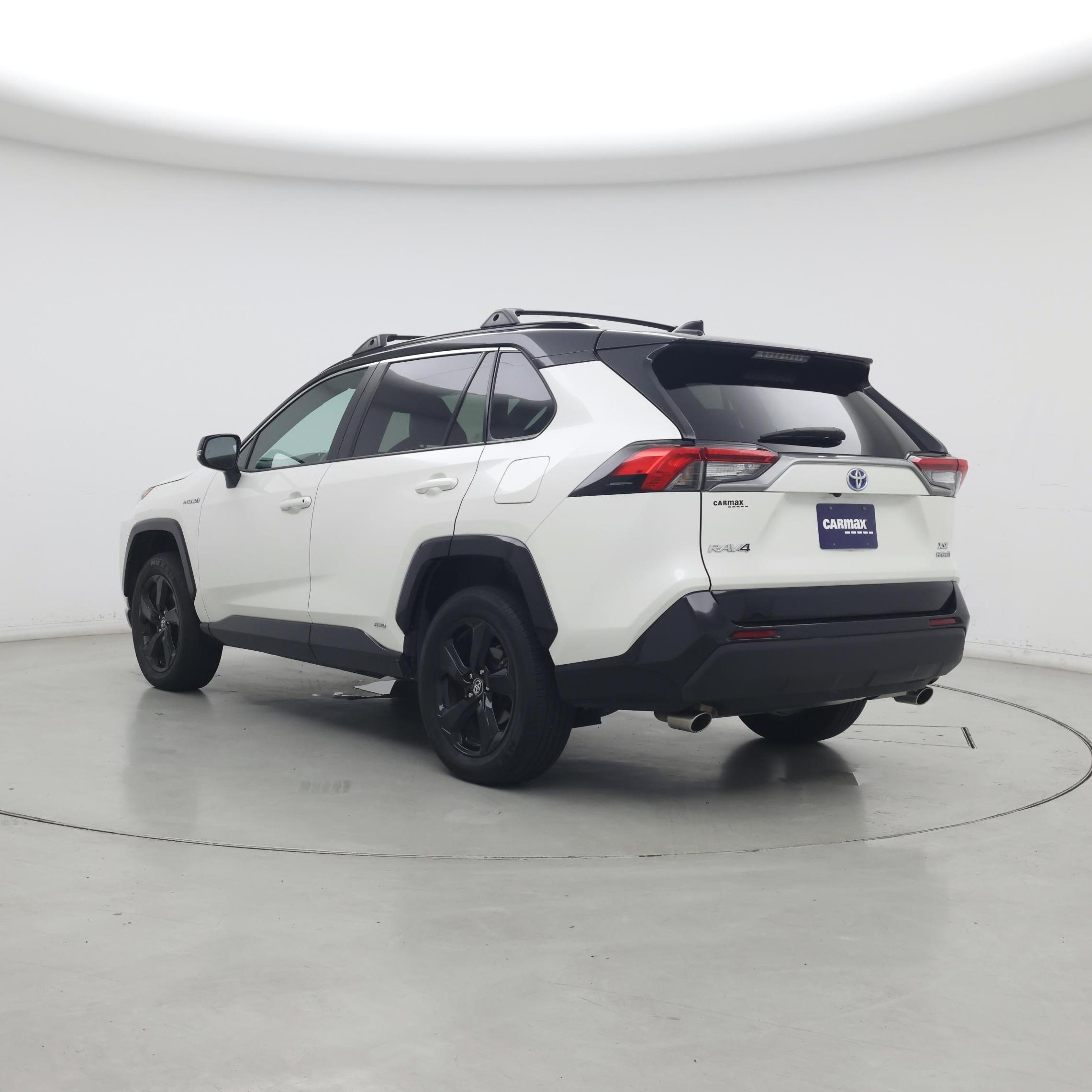 Thumbnail: 2020 Toyota RAV4 - 2
