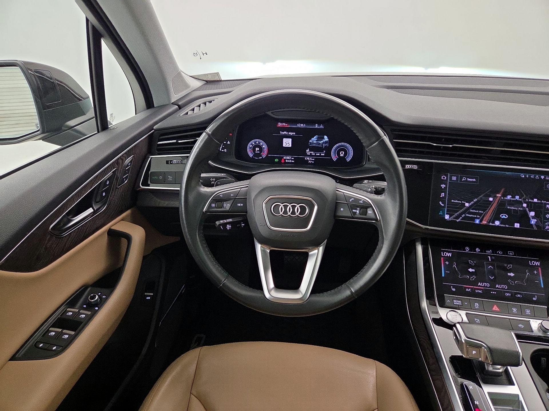 Thumbnail: 2020 Audi Q7 - 10