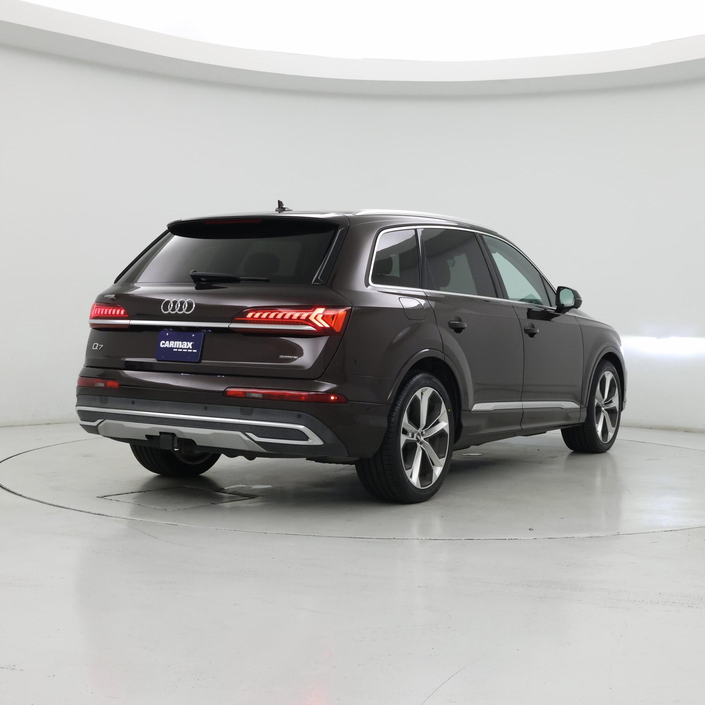 Thumbnail: 2020 Audi Q7 - 8