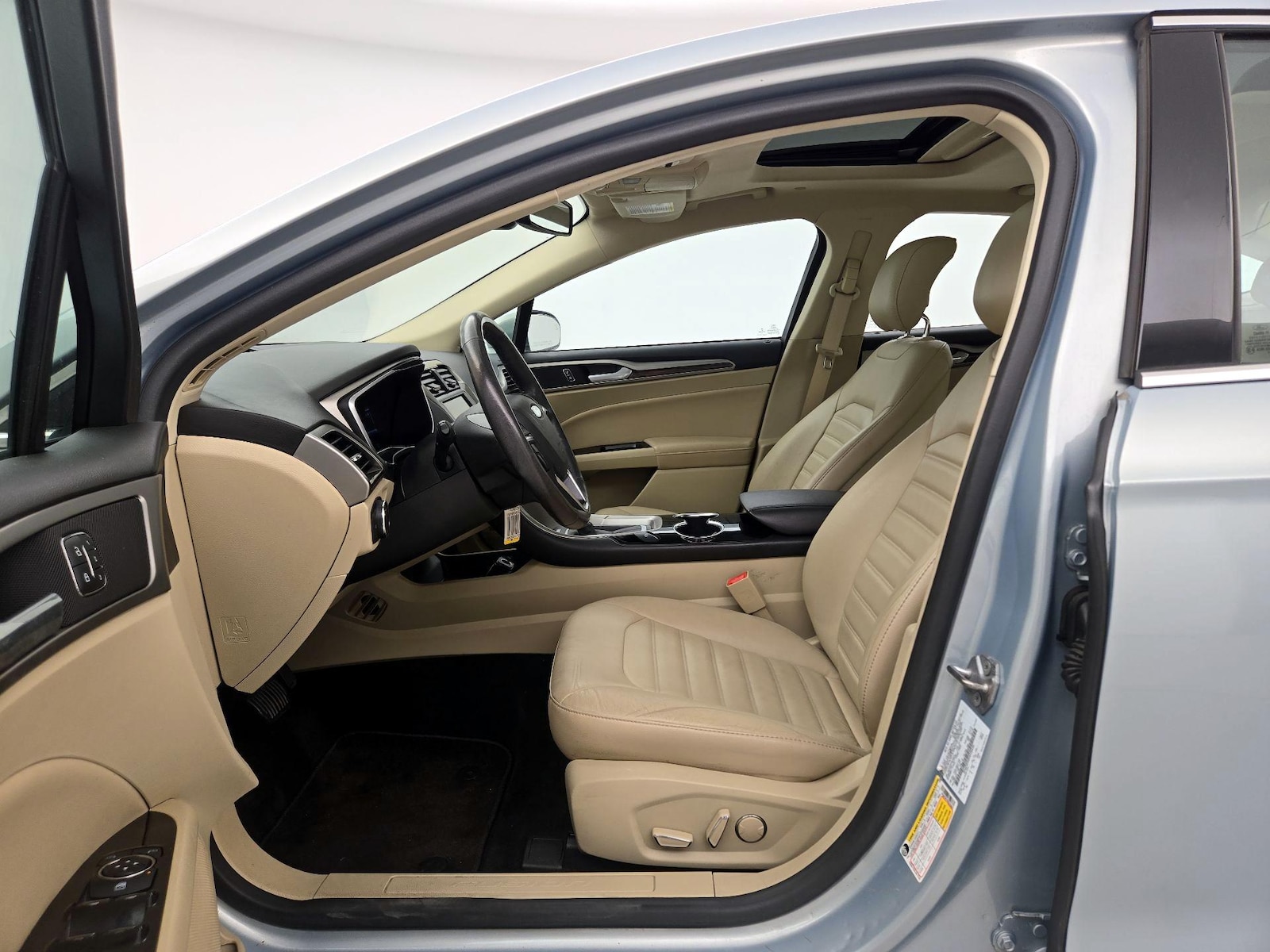 2014 Ford Fusion Energi SE Luxury - Photo 12