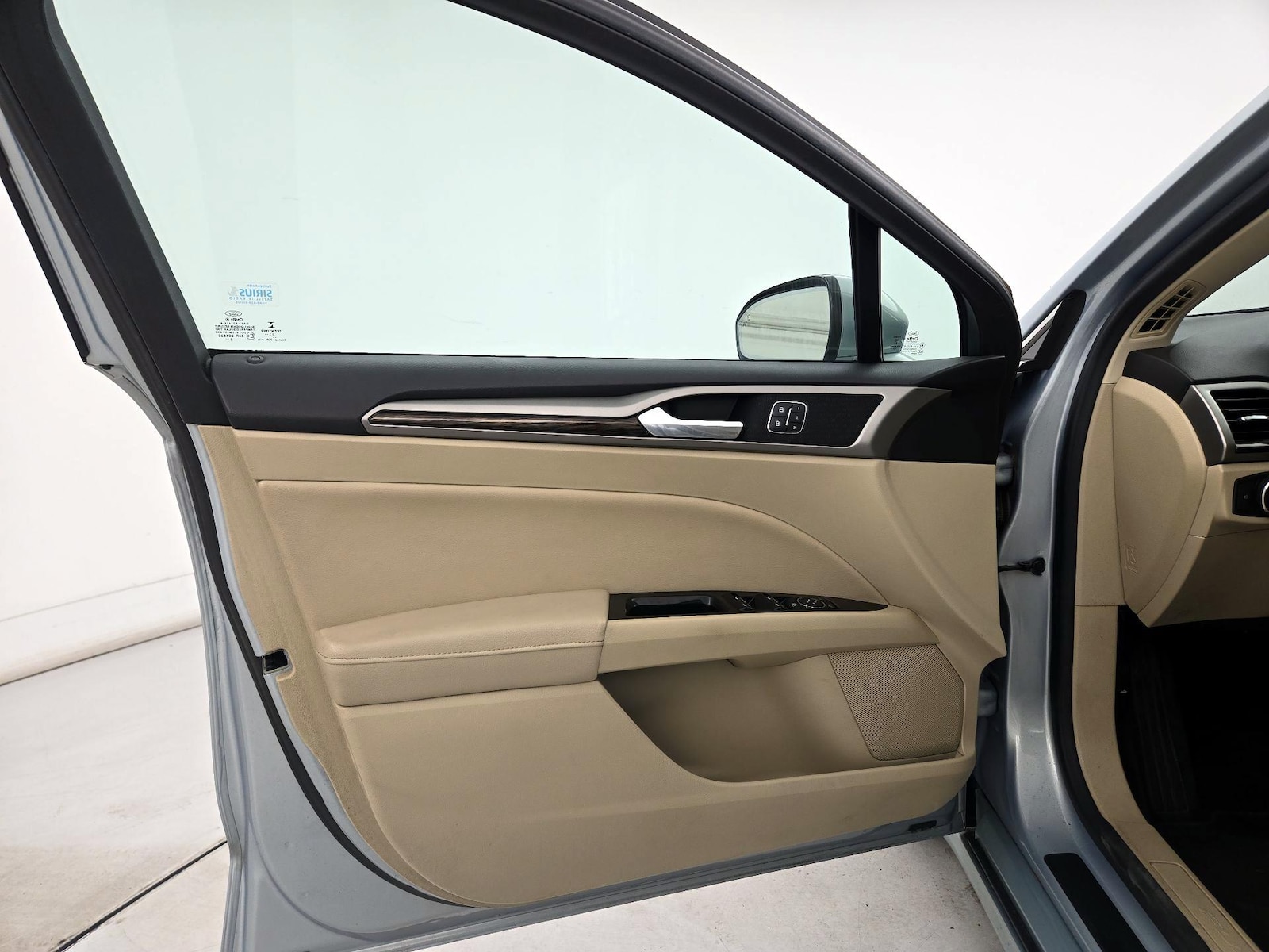 2014 Ford Fusion Energi SE Luxury - Photo 13
