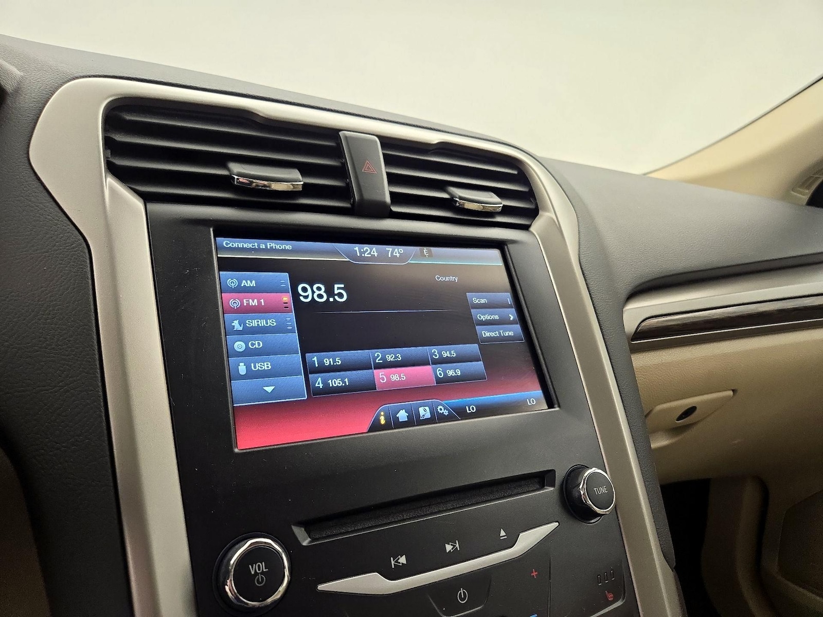 2014 Ford Fusion Energi SE Luxury - Photo 16