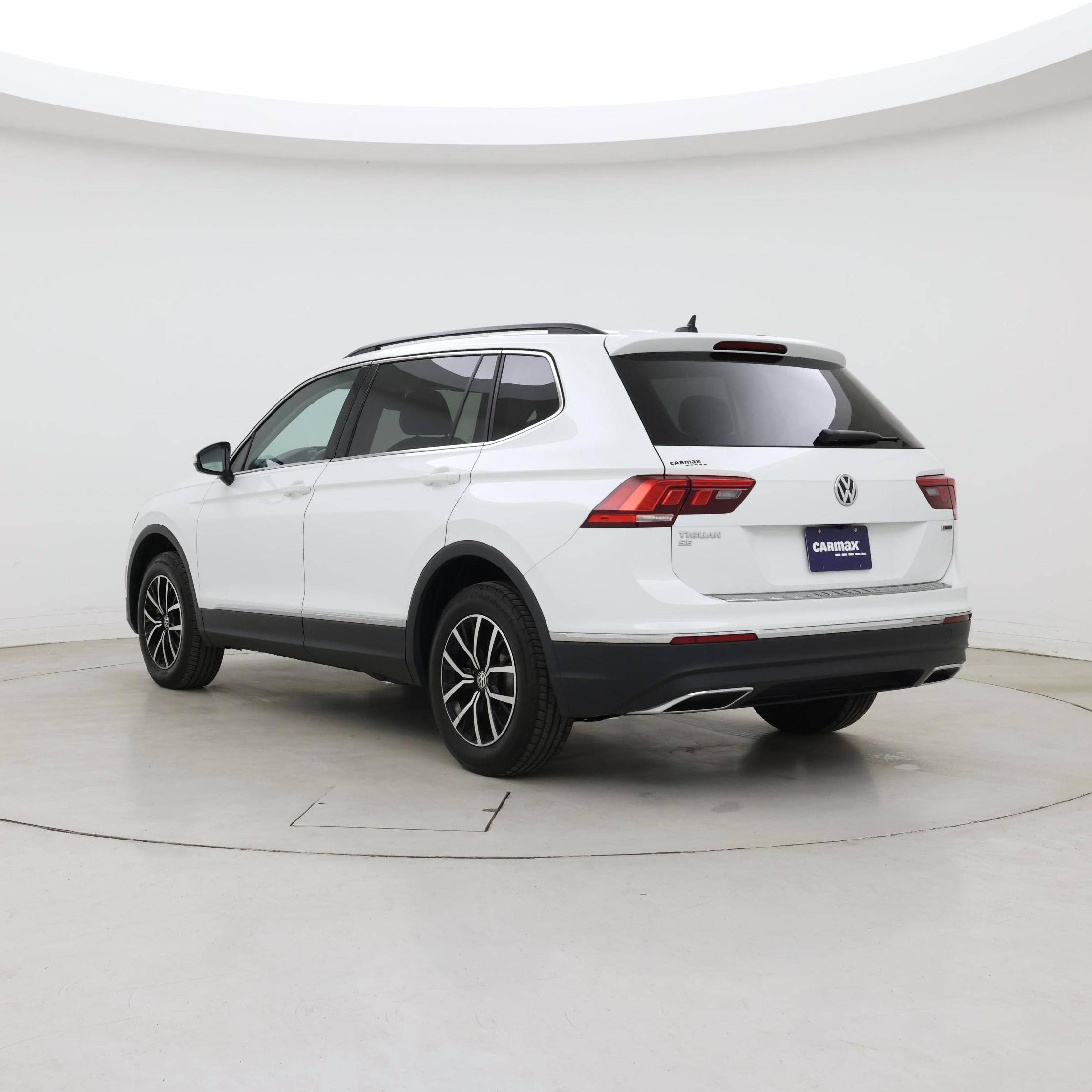 Thumbnail: 2021 Volkswagen Tiguan - 2