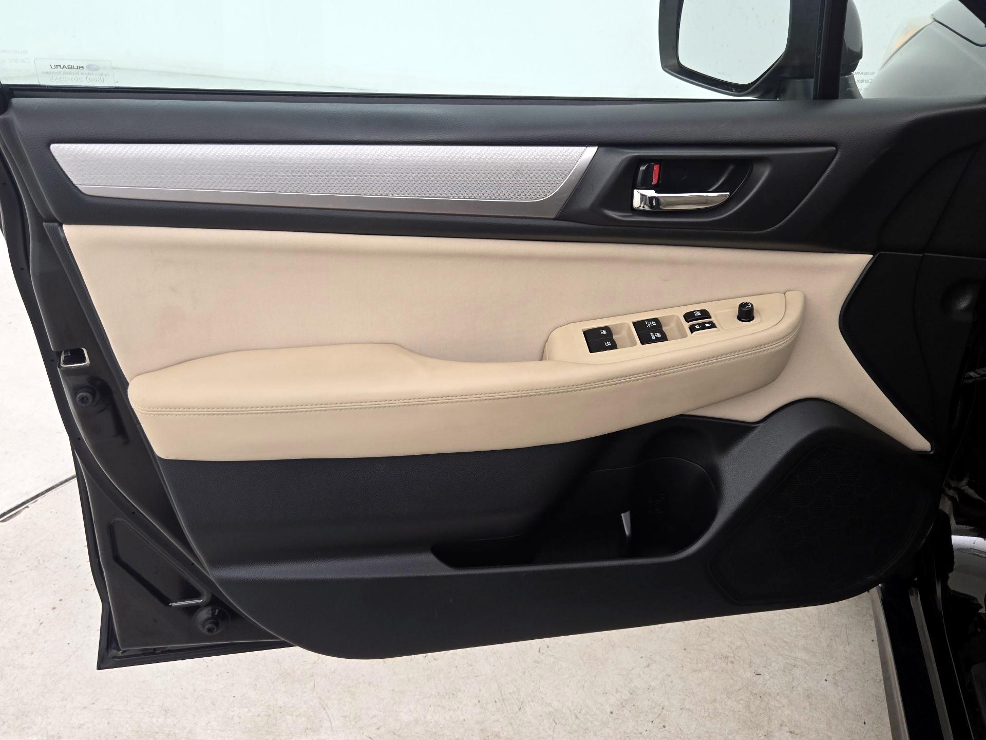 Thumbnail: 2016 Subaru Legacy - 12