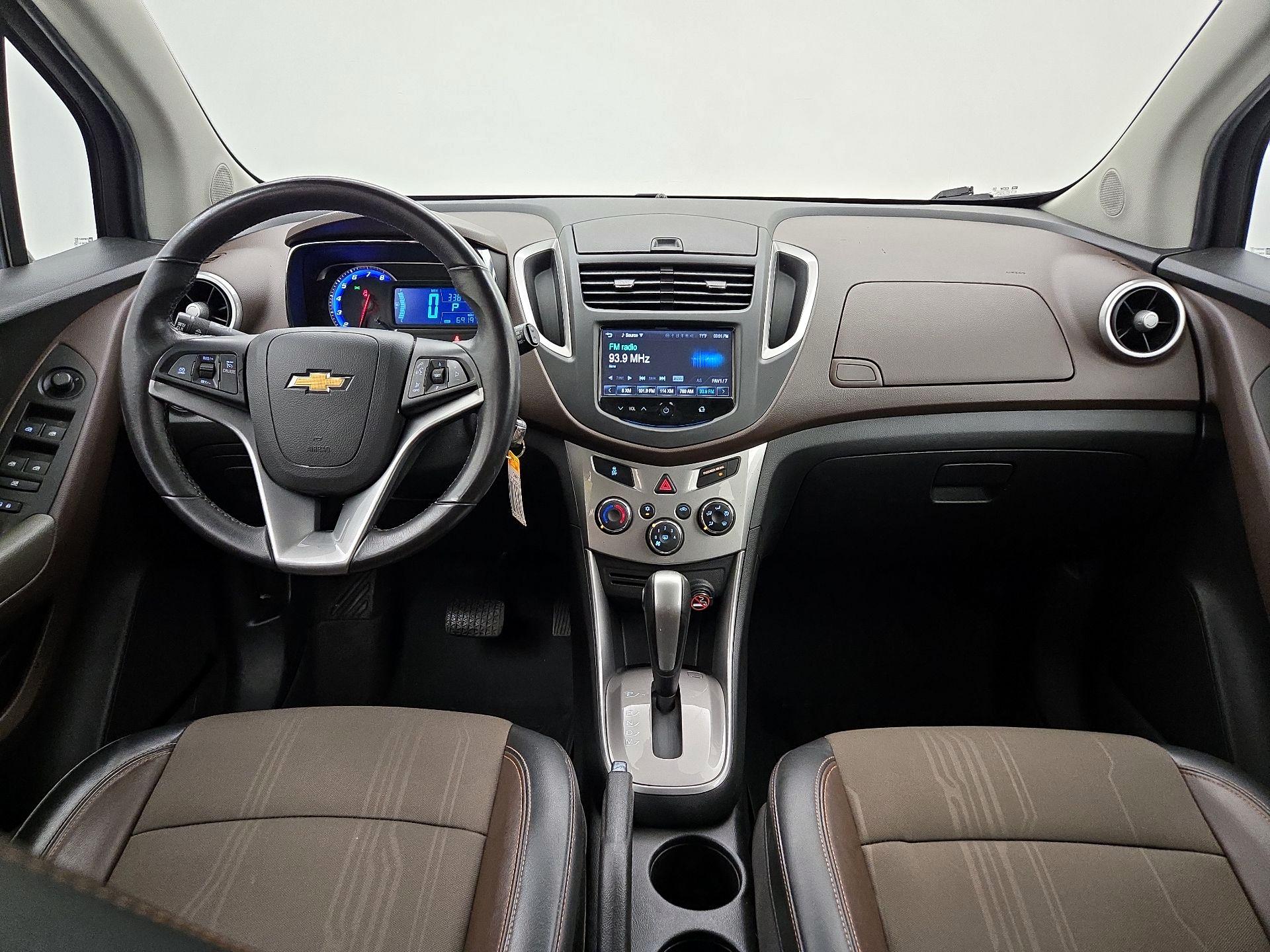 Thumbnail: 2016 Chevrolet Trax - 9