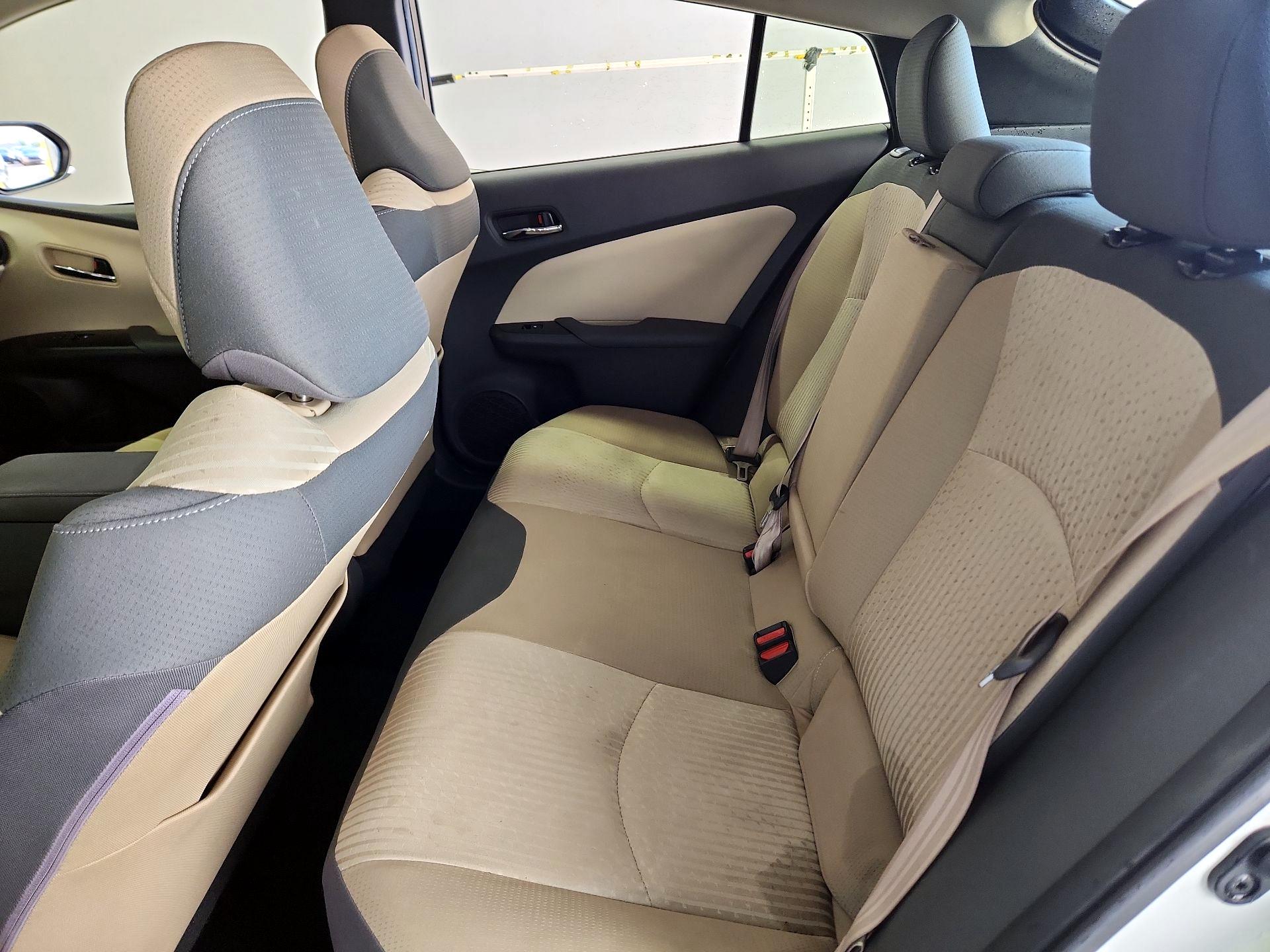 Thumbnail: 2016 Toyota Prius - 19