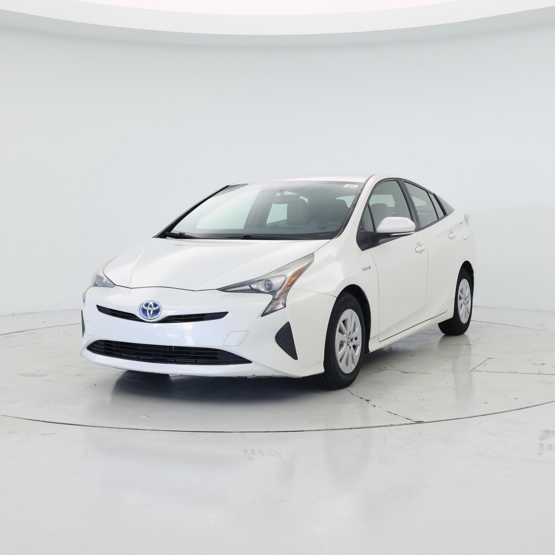 Thumbnail: 2016 Toyota Prius - 4
