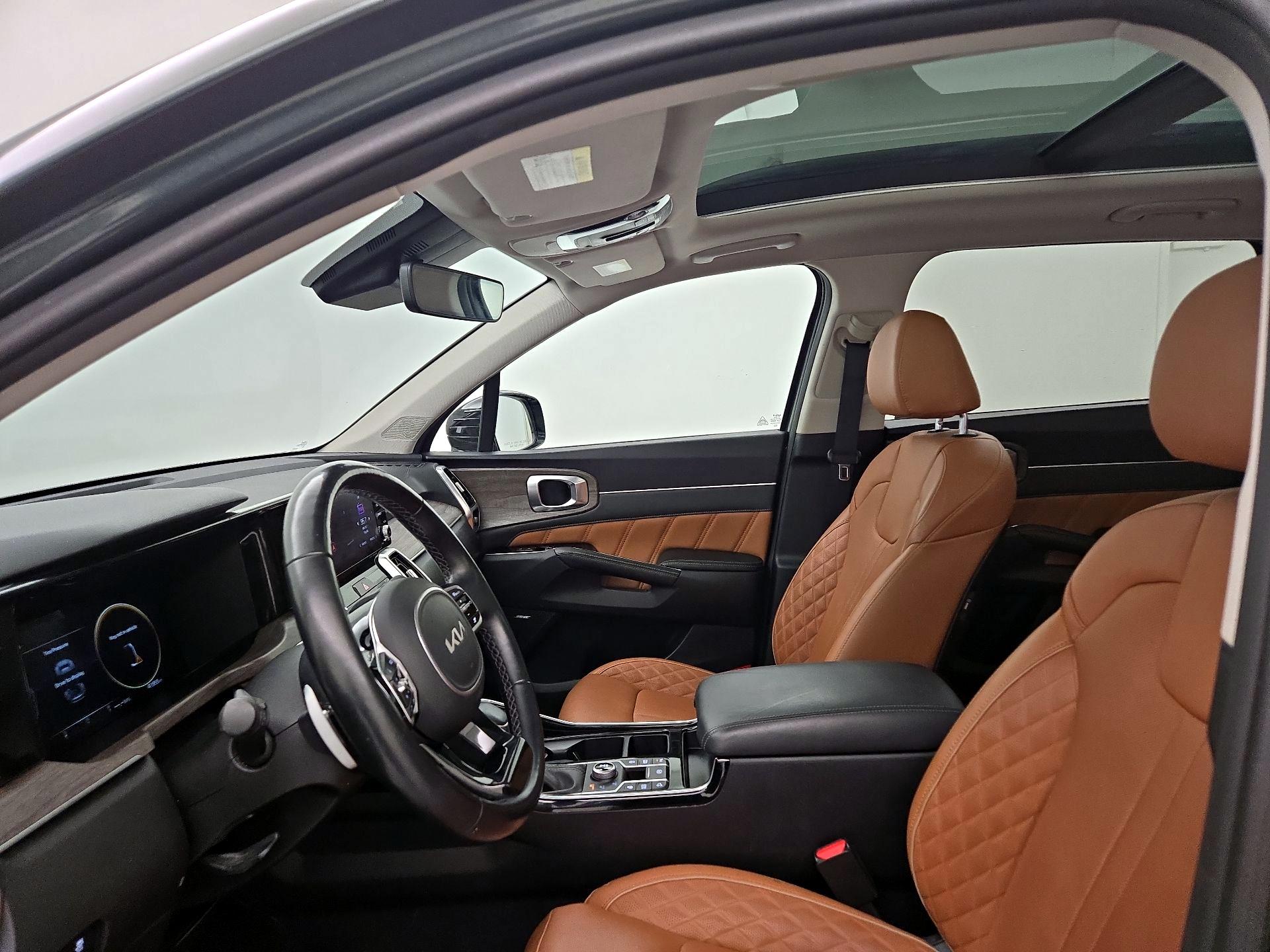 Thumbnail: 2022 Kia Sorento - 20