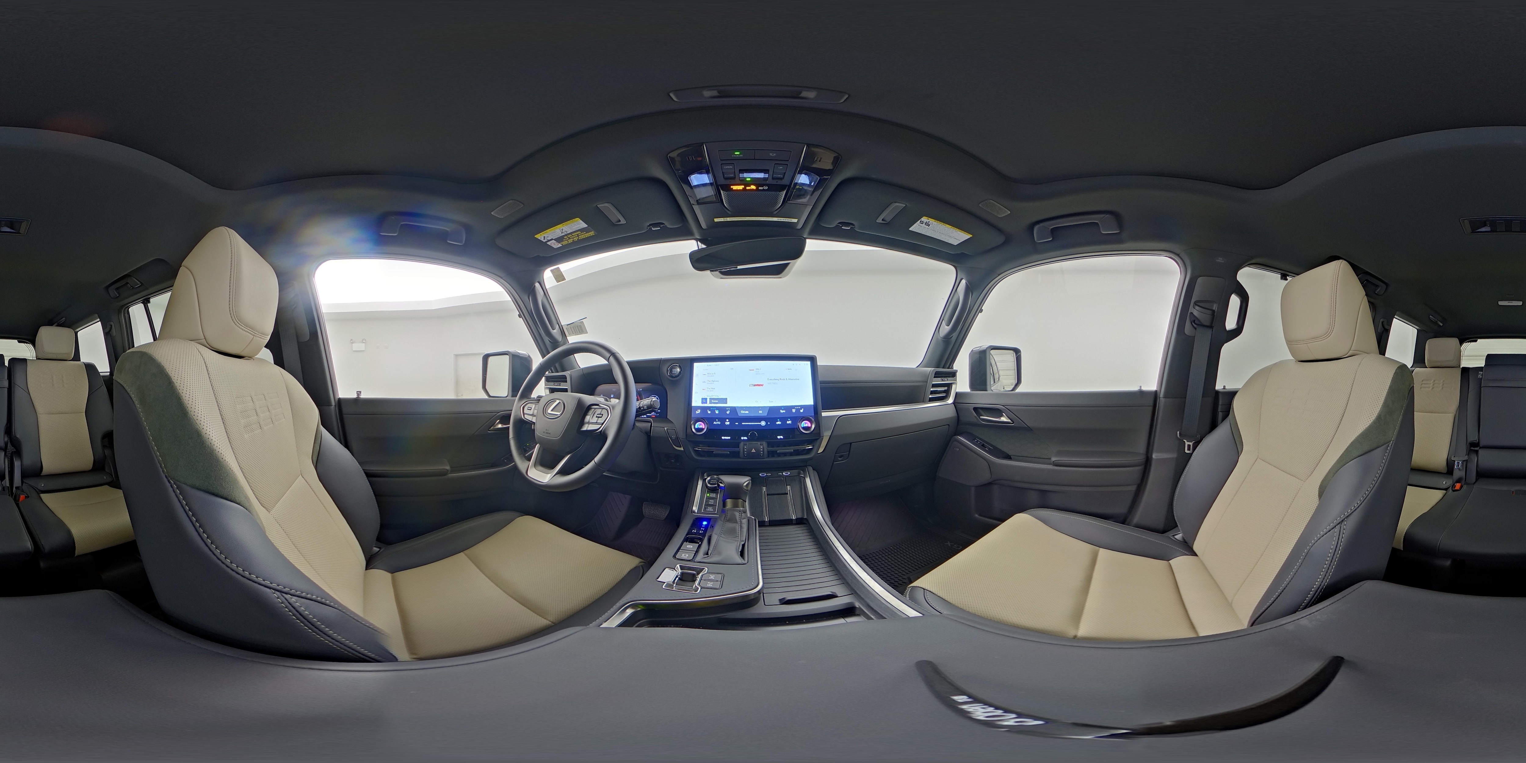 2026 Lexus GX Overtrail+ - Photo 25