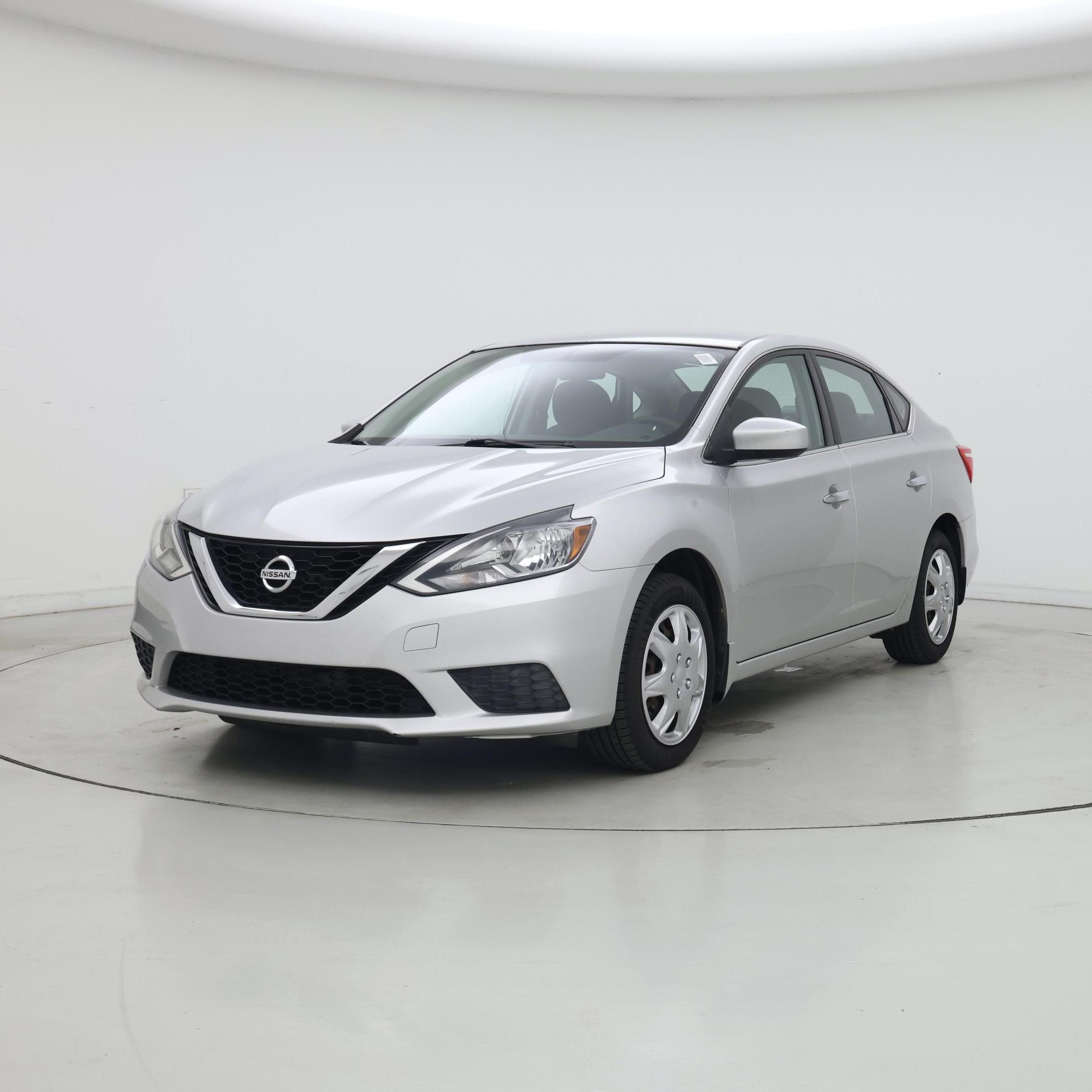 Thumbnail: 2016 Nissan Sentra - 4