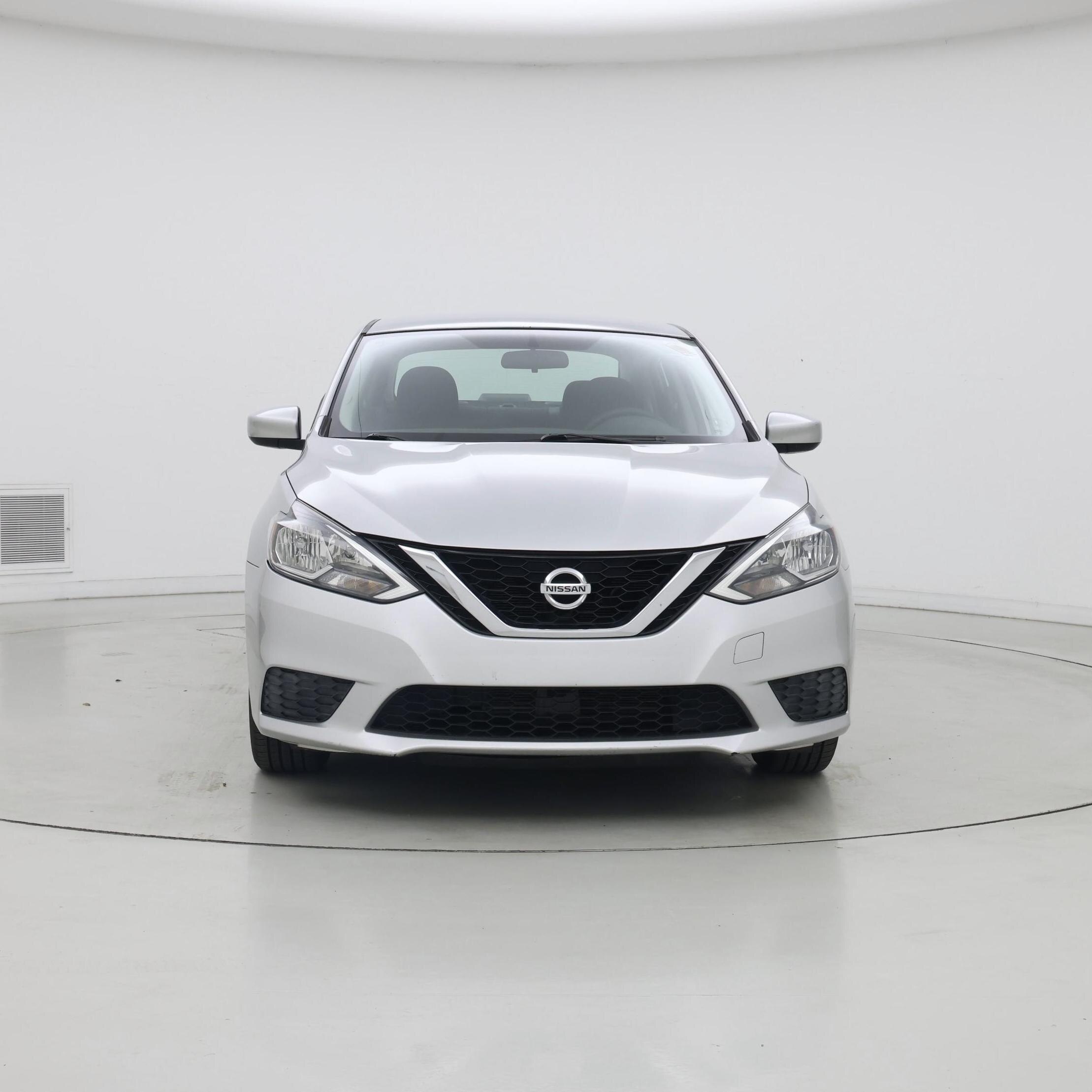 Thumbnail: 2016 Nissan Sentra - 5