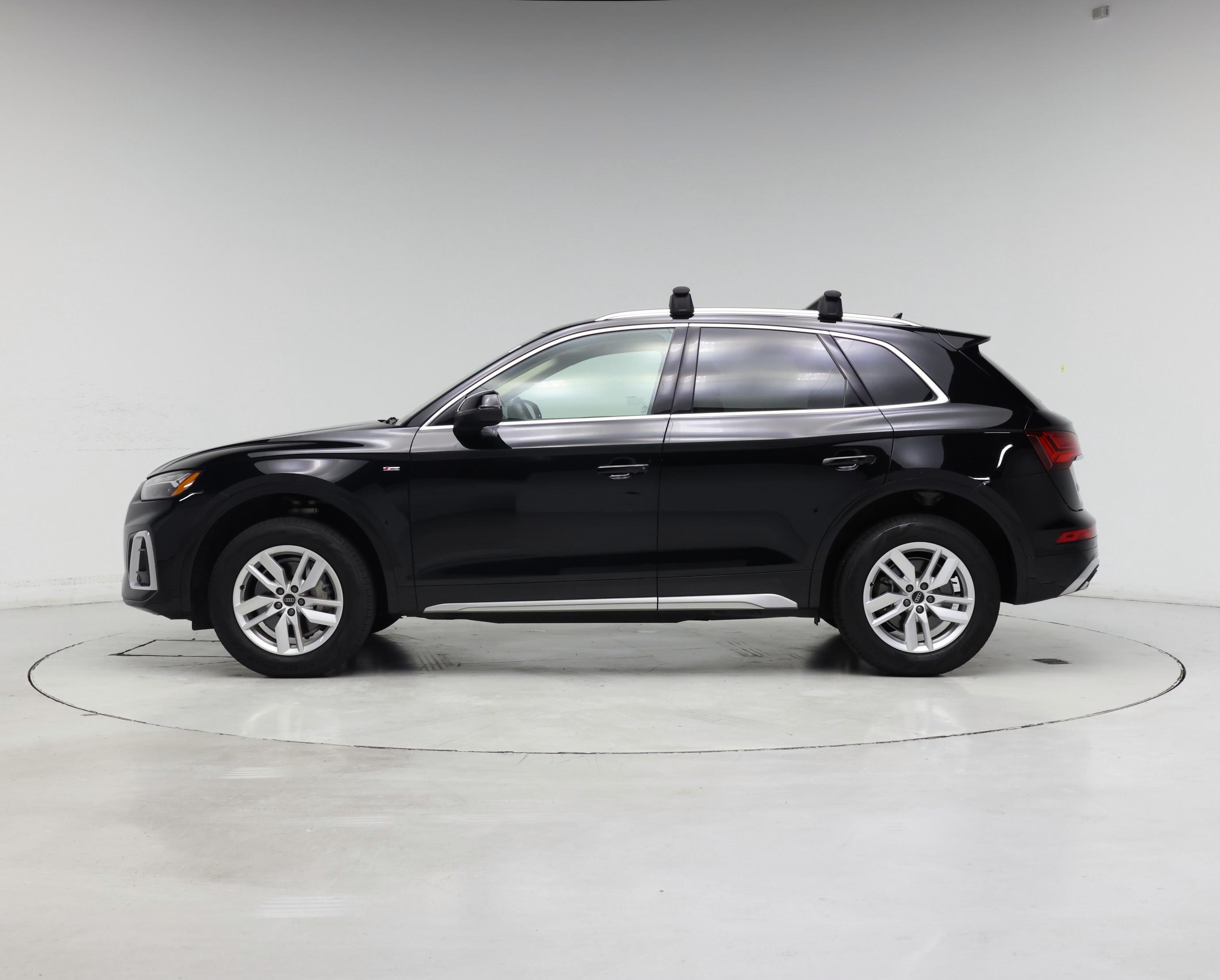 Thumbnail: 2024 Audi Q5 - 3