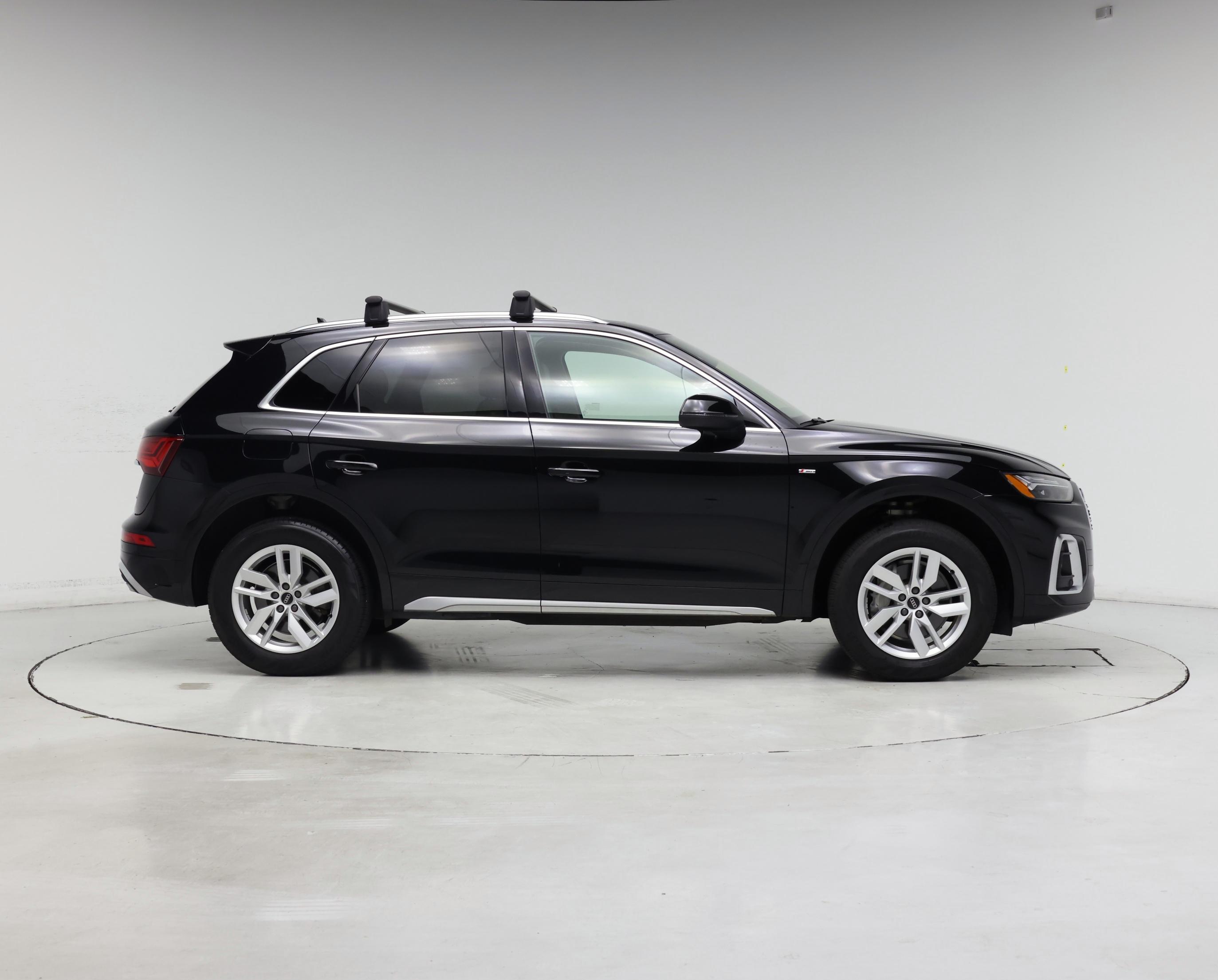 Thumbnail: 2024 Audi Q5 - 7