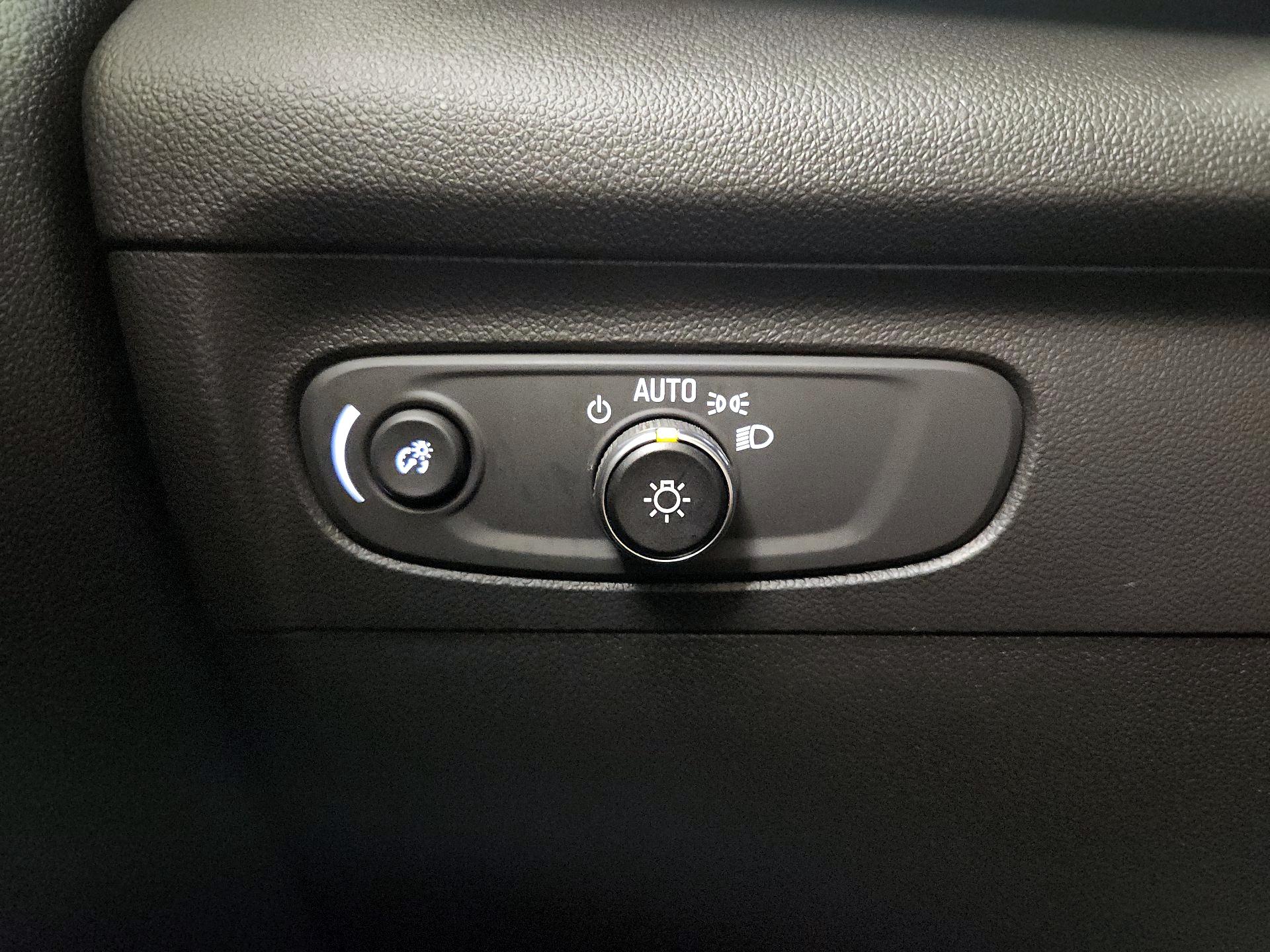 Thumbnail: 2021 Buick Envision - 13