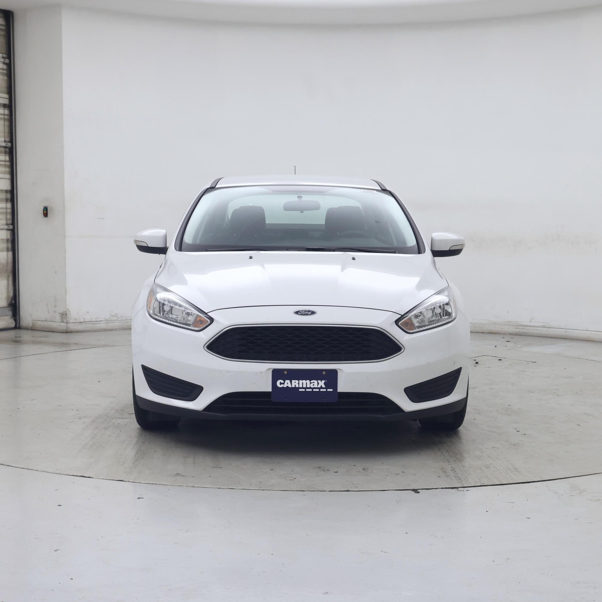 Thumbnail: 2017 Ford Focus - 5