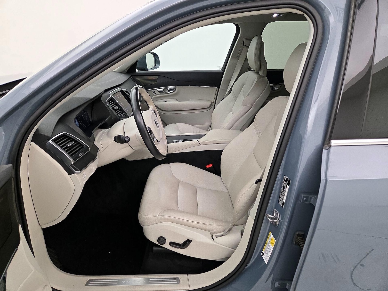 2020 Volvo XC90 Momentum - Photo 12
