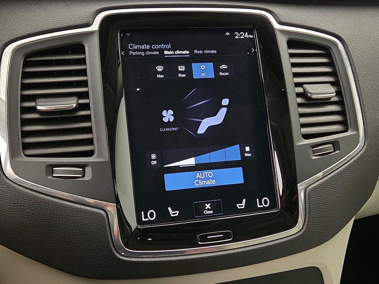 2020 Volvo XC90 Momentum - Photo 17