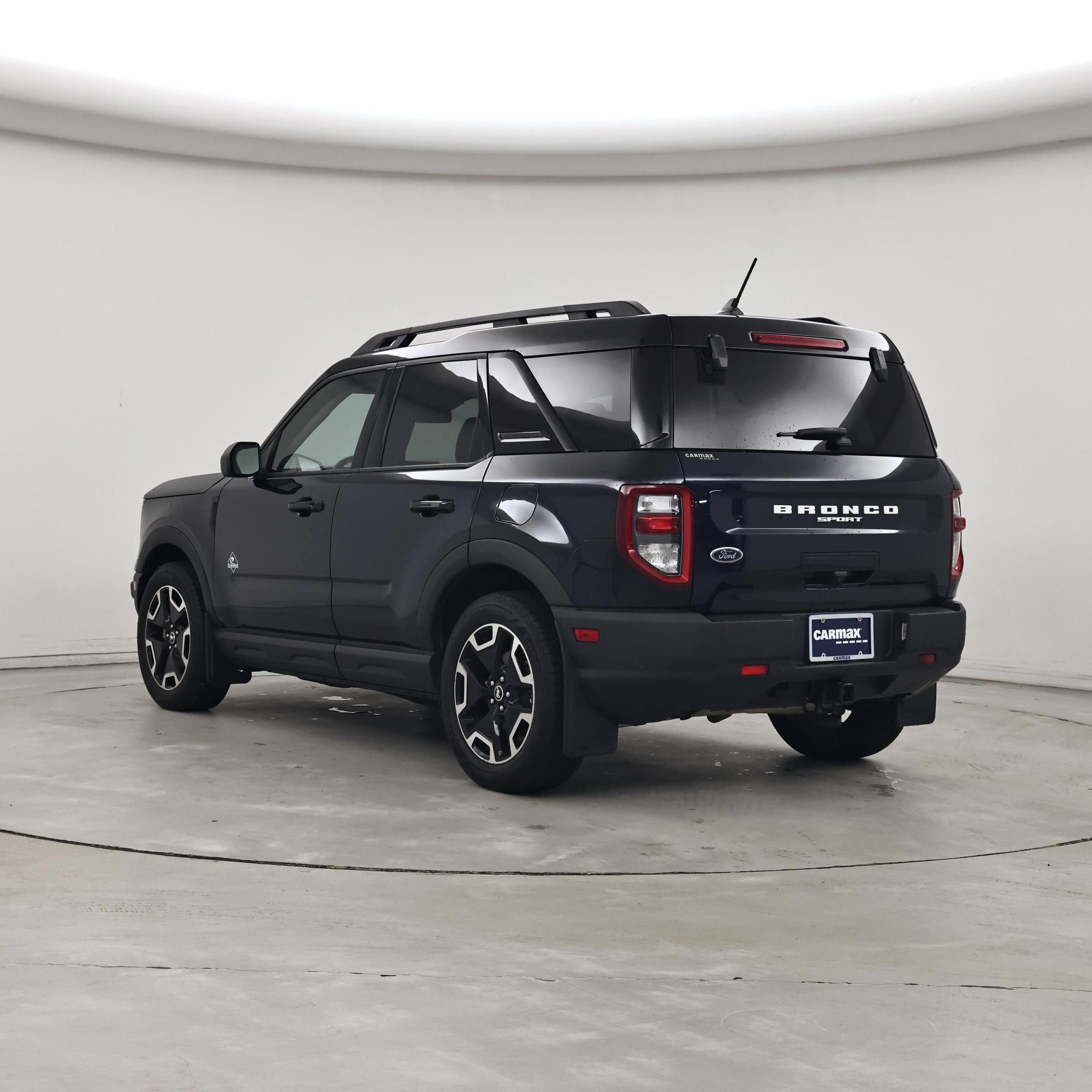 Thumbnail: 2022 Ford Bronco Sport - 2