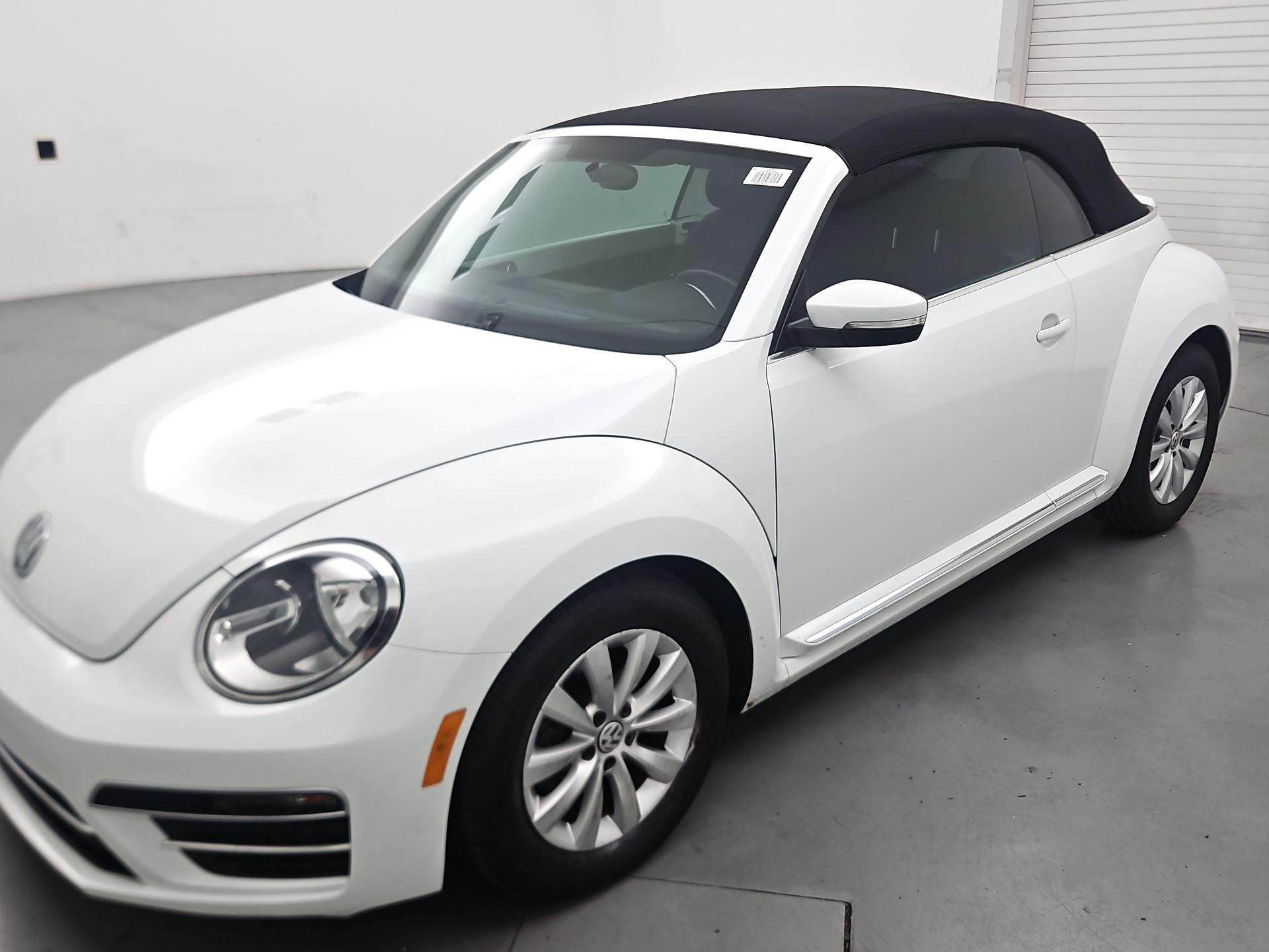 Thumbnail: 2019 Volkswagen Beetle - 3