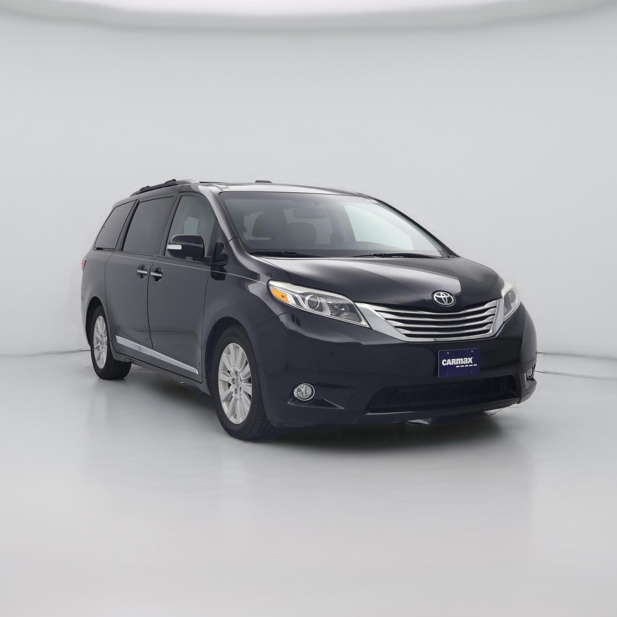 Thumbnail: 2015 Toyota Sienna - 1