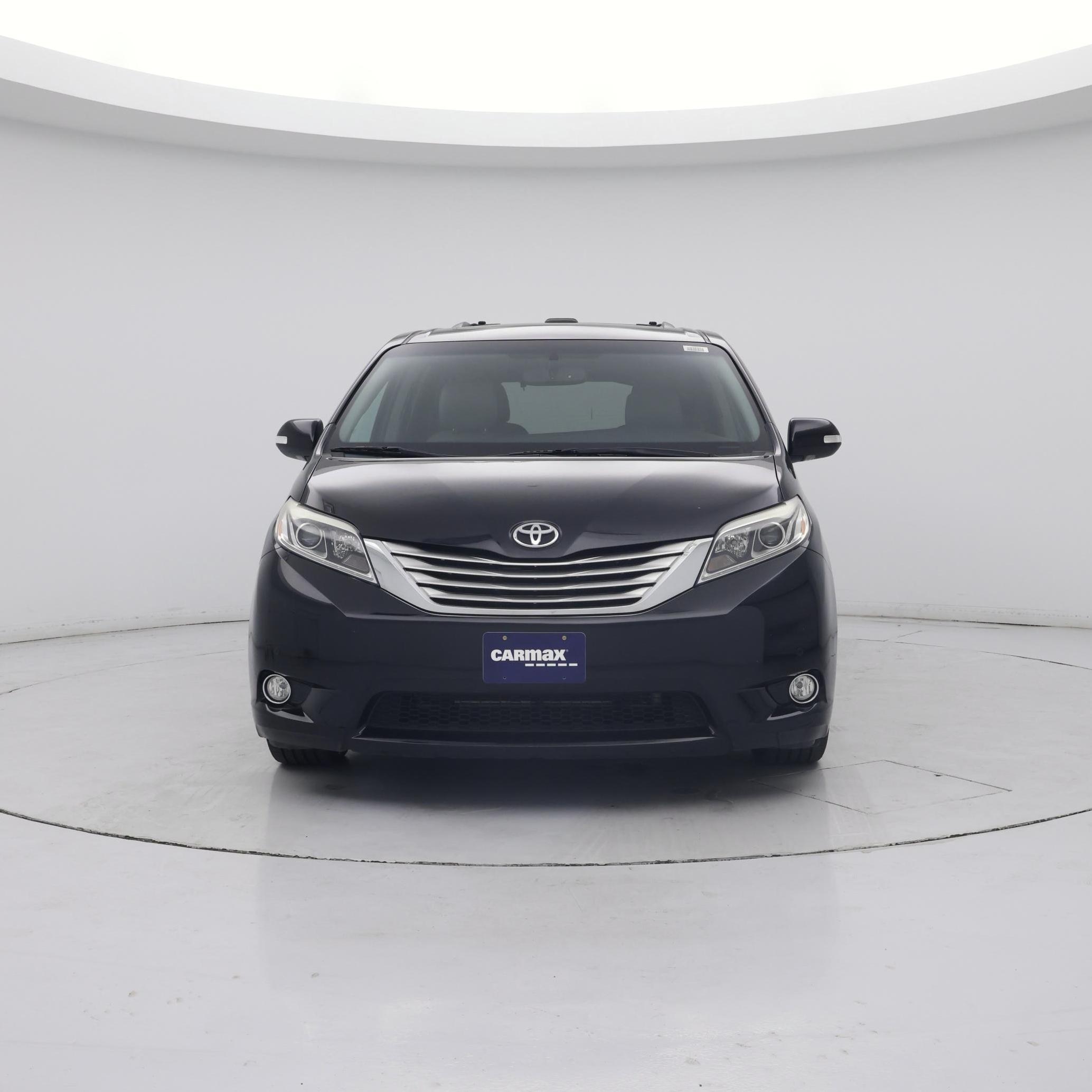 Thumbnail: 2015 Toyota Sienna - 5