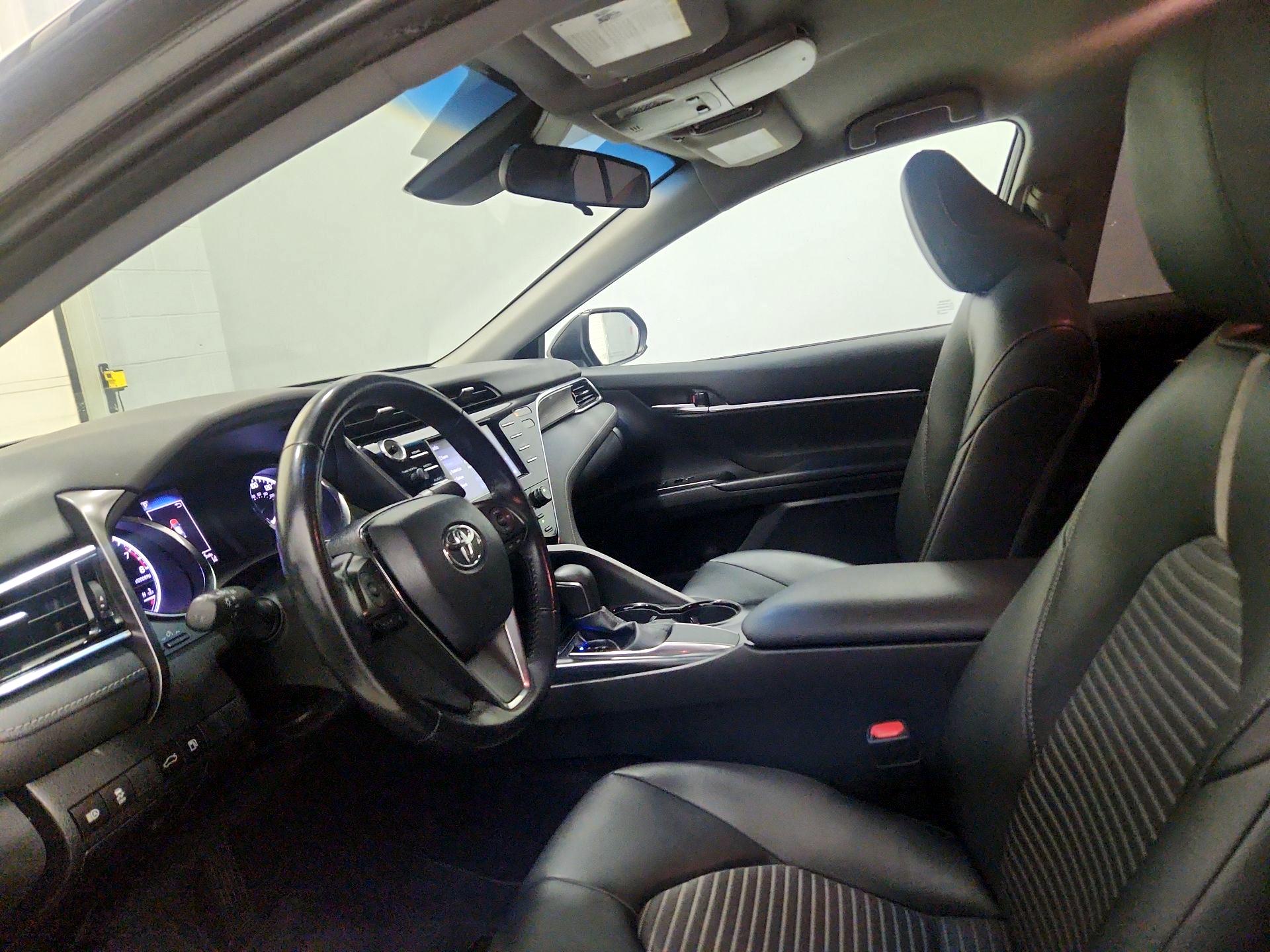 Thumbnail: 2018 Toyota Camry - 11