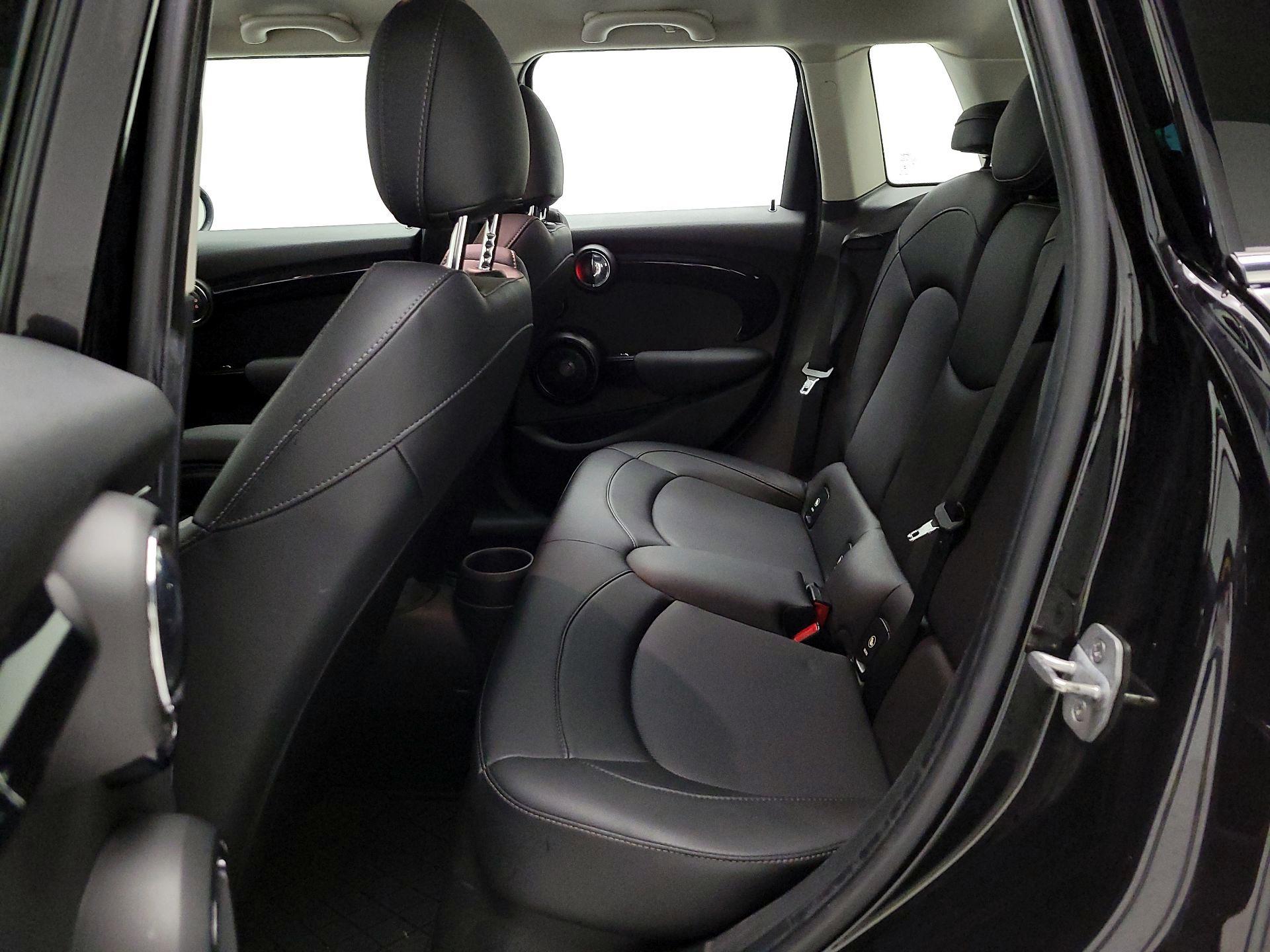 Thumbnail: 2019 MINI Cooper Hardtop - 19