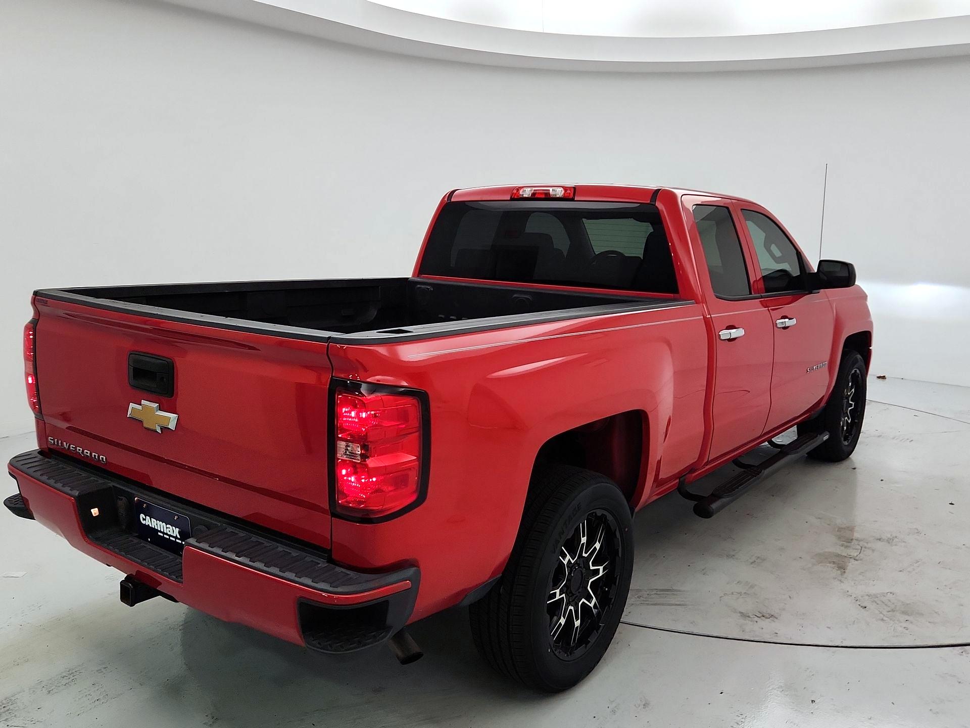 Thumbnail: 2016 Chevrolet Silverado 1500 - 5