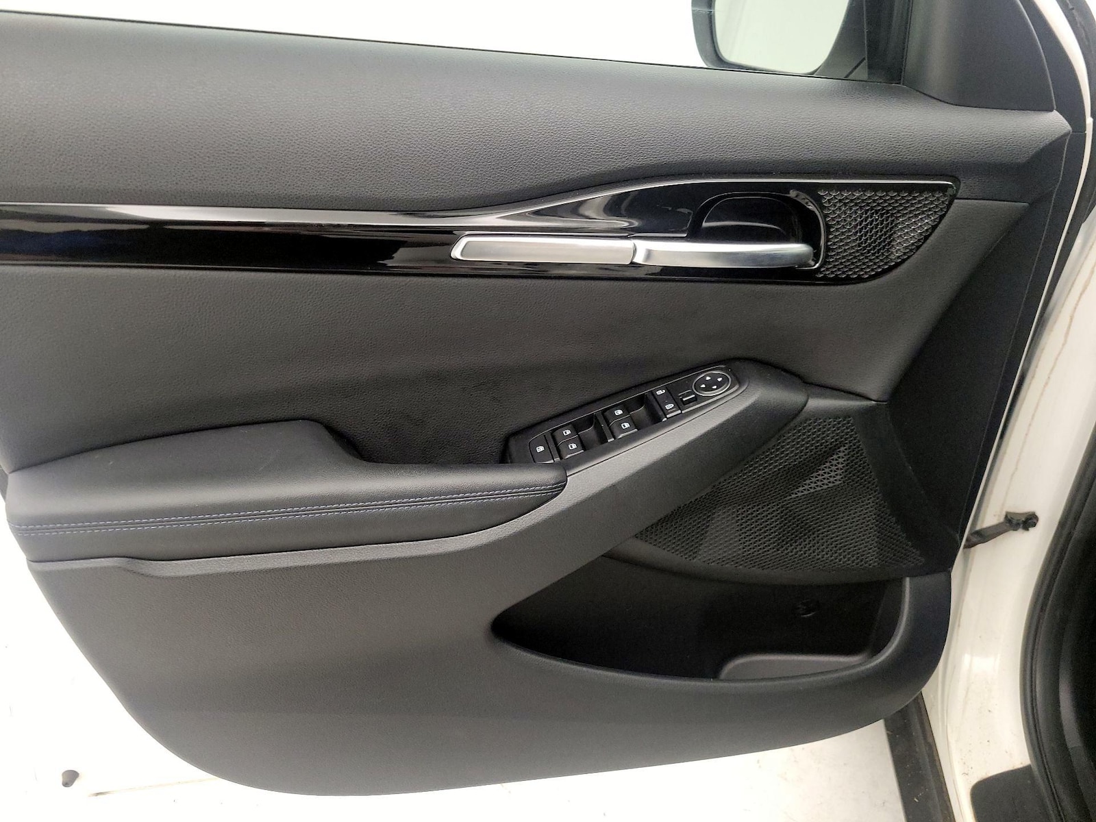 2021 Kia Seltos S - Photo 13