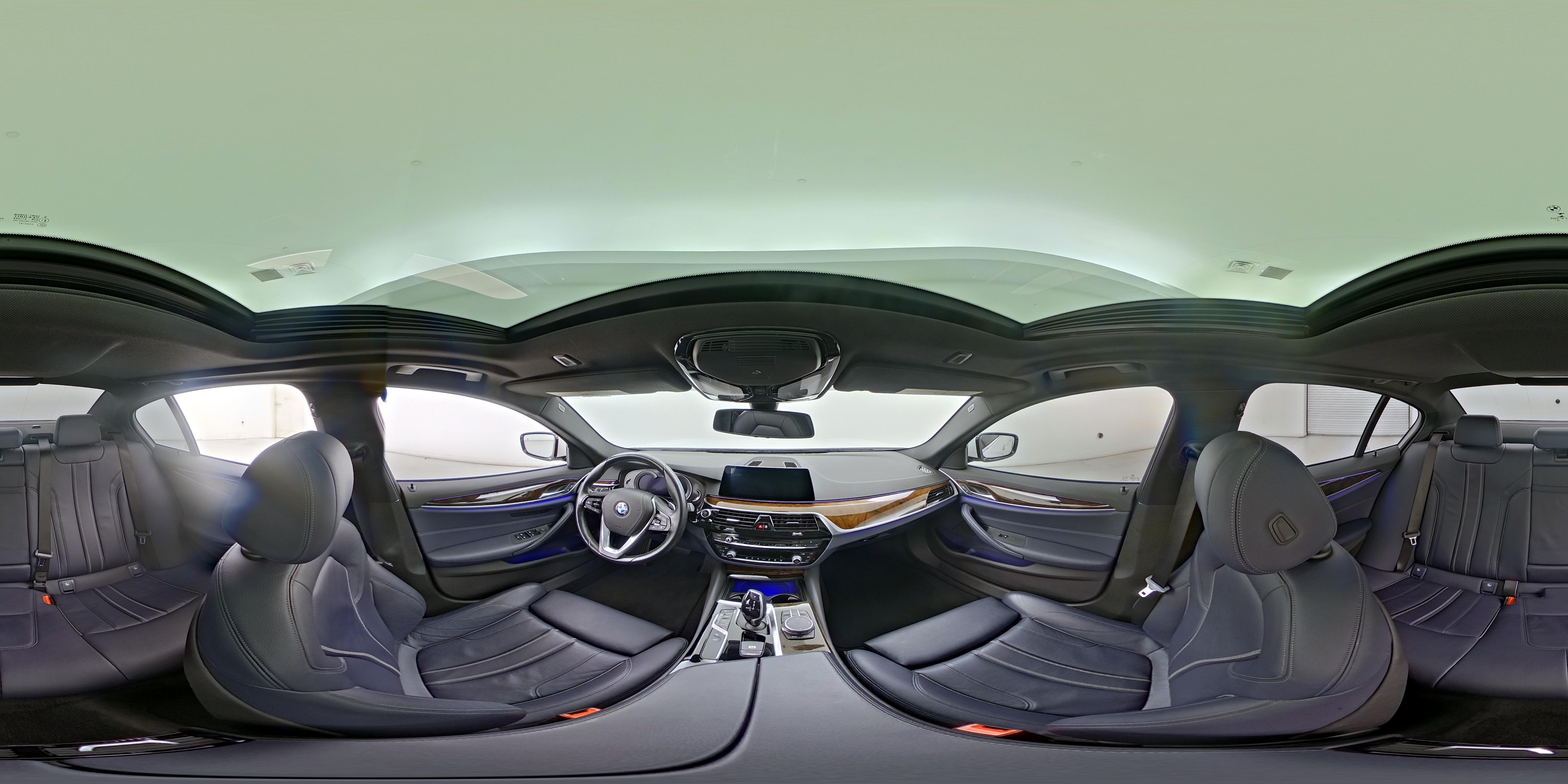 2019 BMW 5 Series 540i - Photo 25