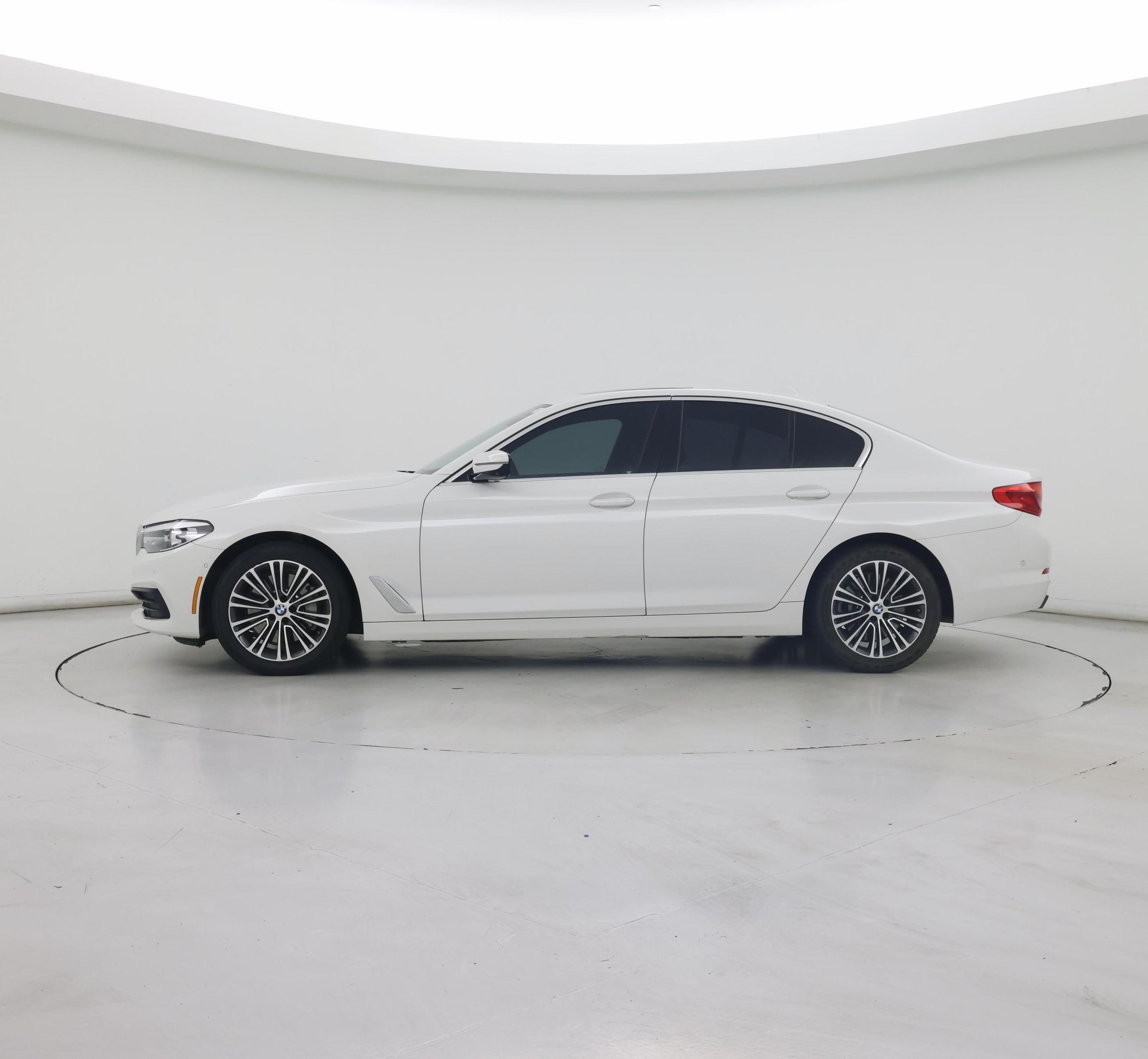 Thumbnail: 2019 BMW 5 Series - 3