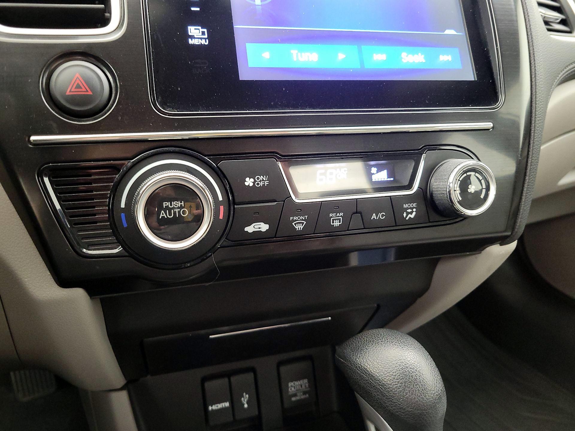 Thumbnail: 2014 Honda Civic - 16