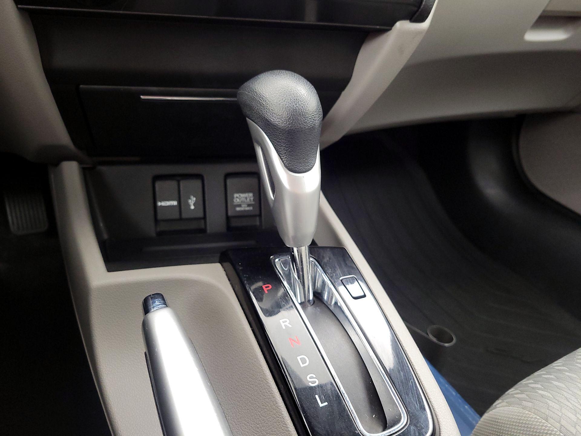 Thumbnail: 2014 Honda Civic - 17