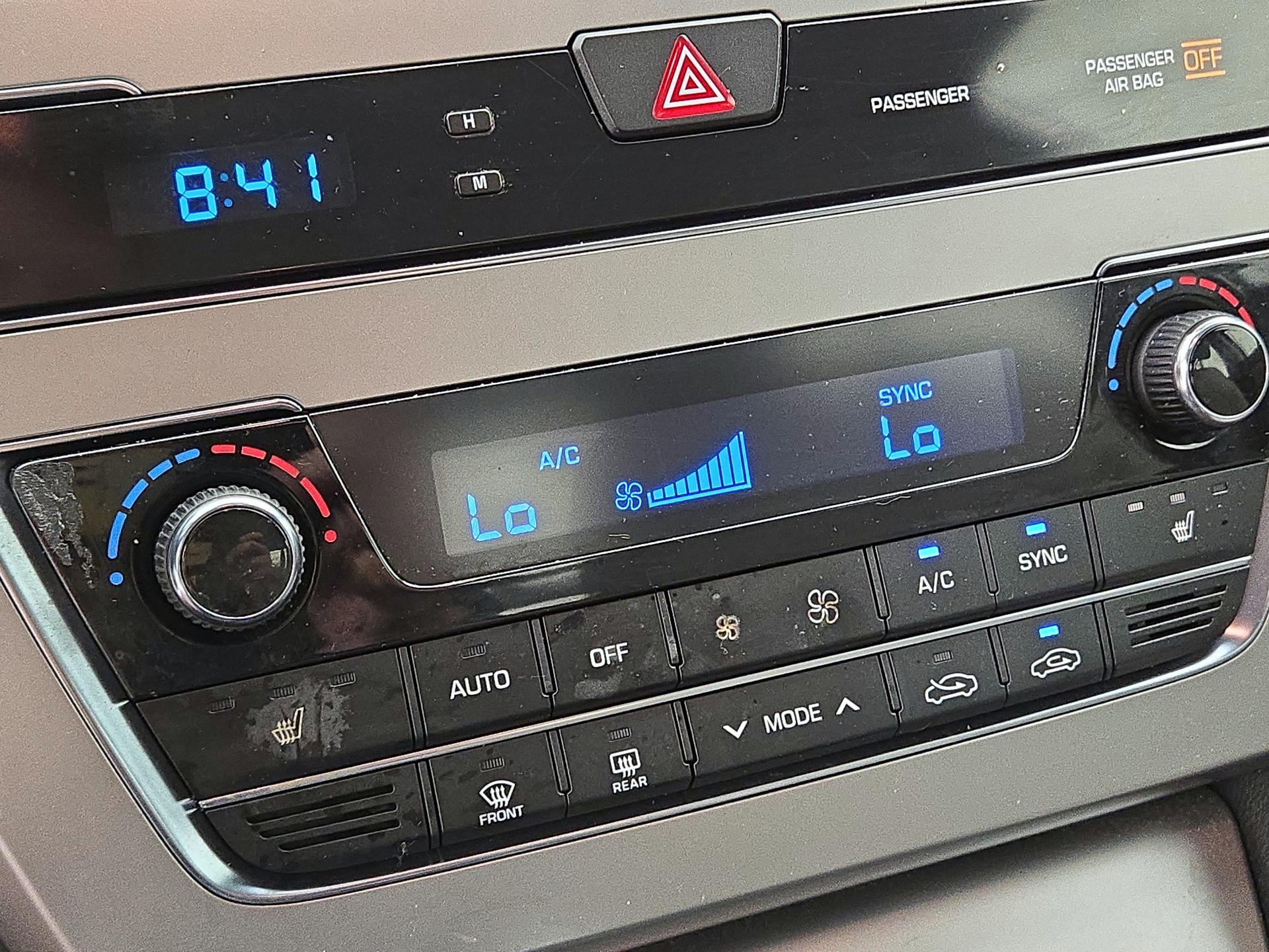 Thumbnail: 2015 Hyundai Sonata - 16