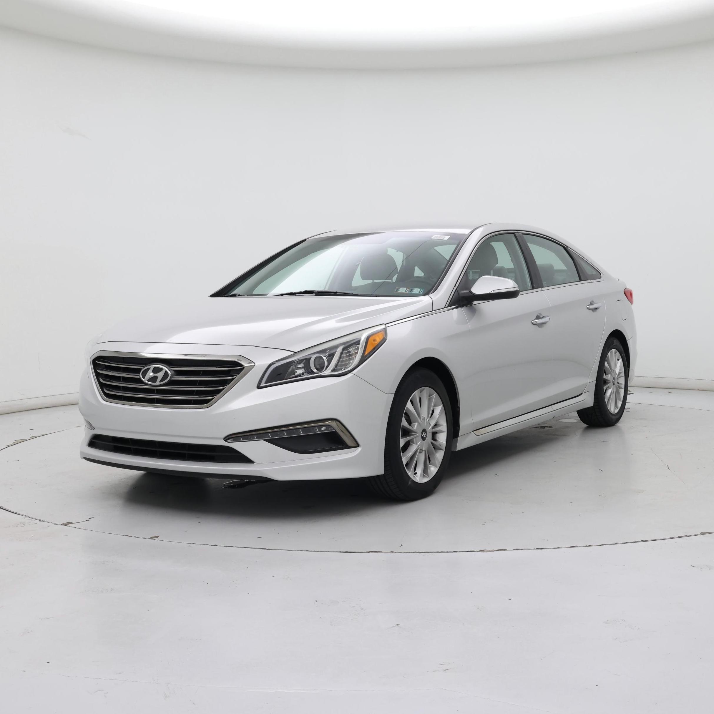 Thumbnail: 2015 Hyundai Sonata - 4