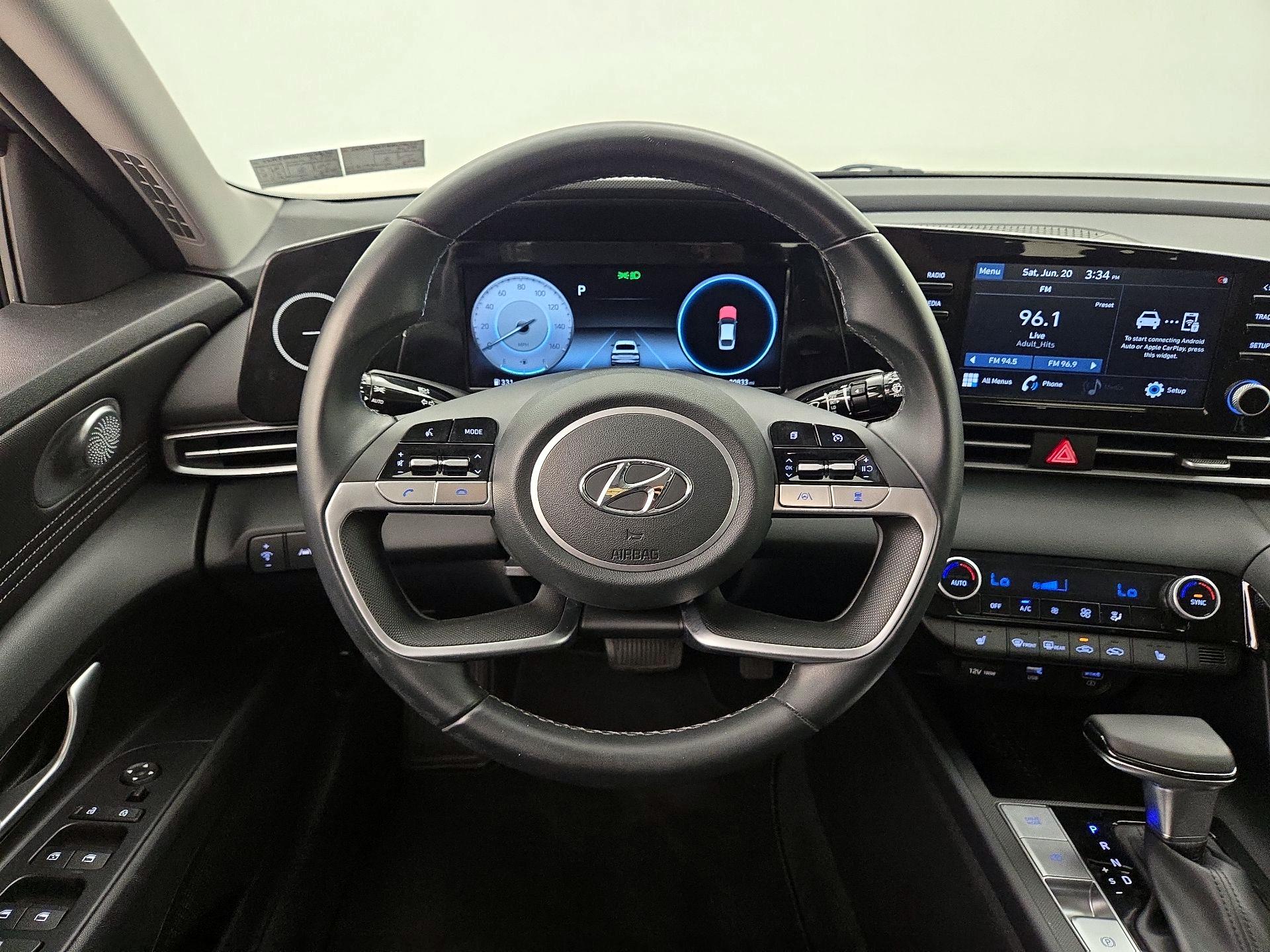 Thumbnail: 2021 Hyundai Elantra - 10